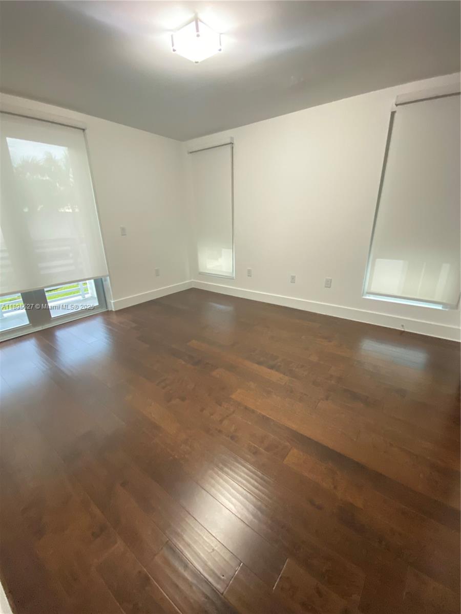 OASIS PARK SQUARE AT DORA - Residential