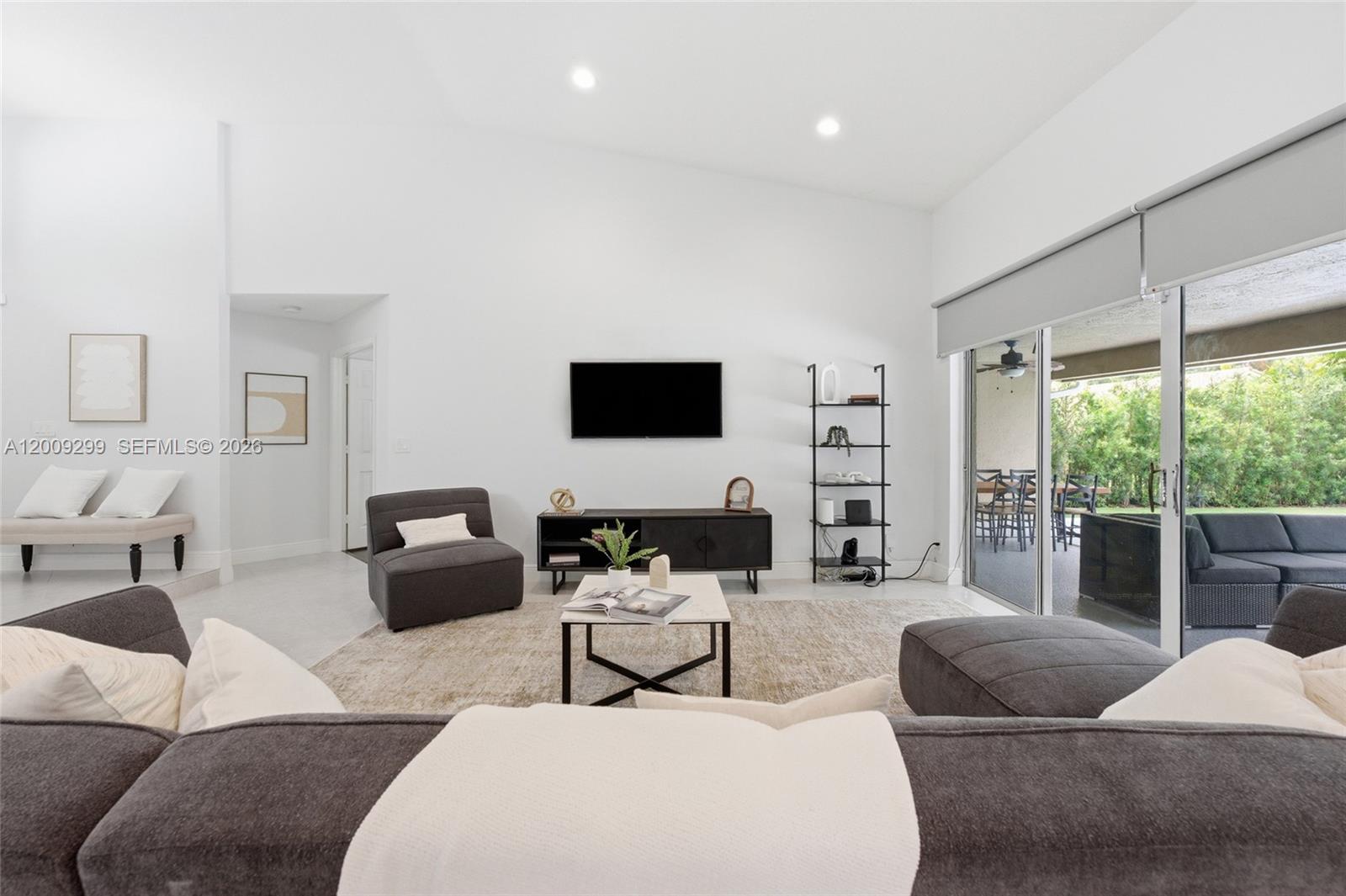 Sunset Springs - Residential