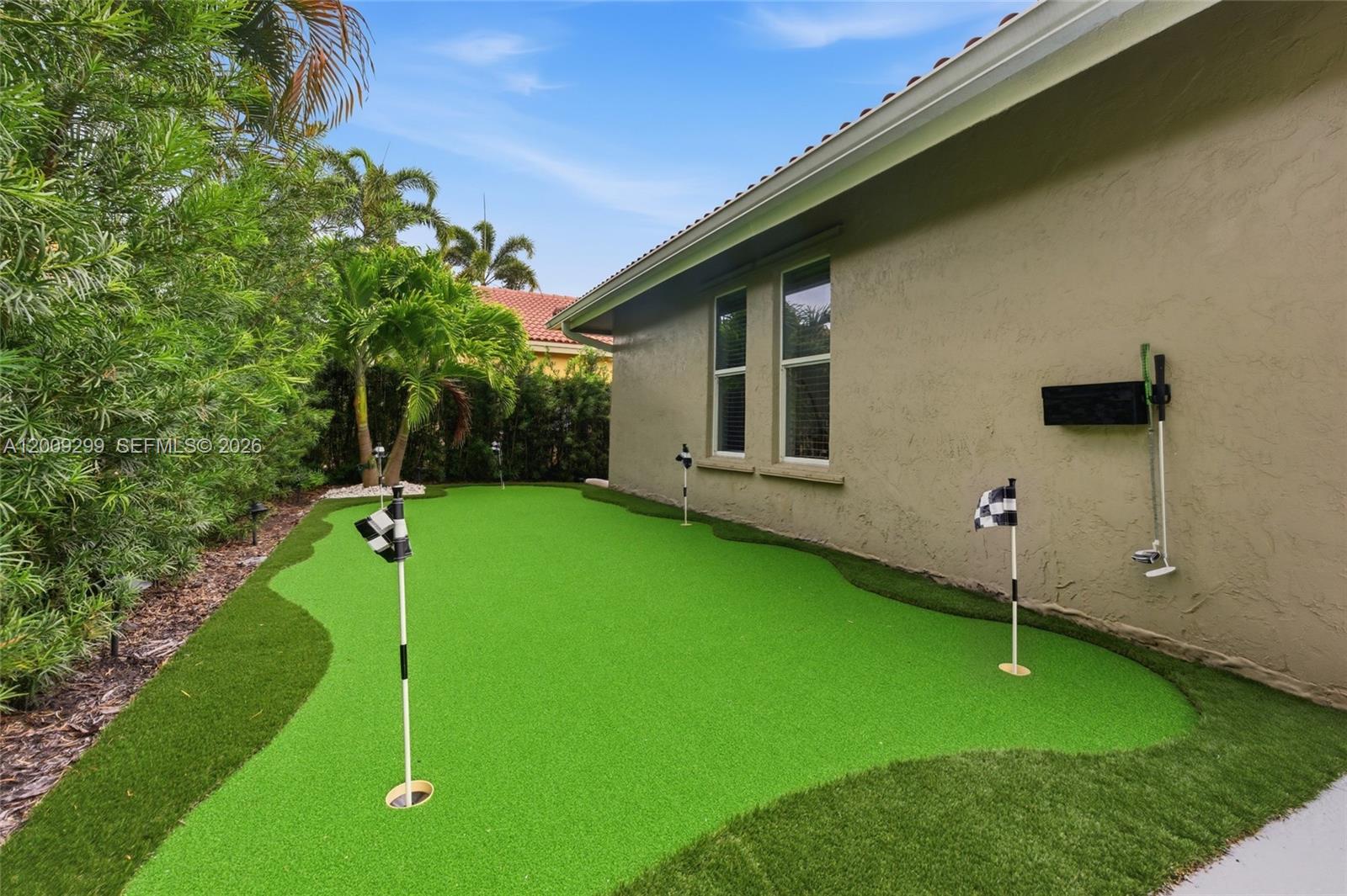 Sunset Springs - Residential
