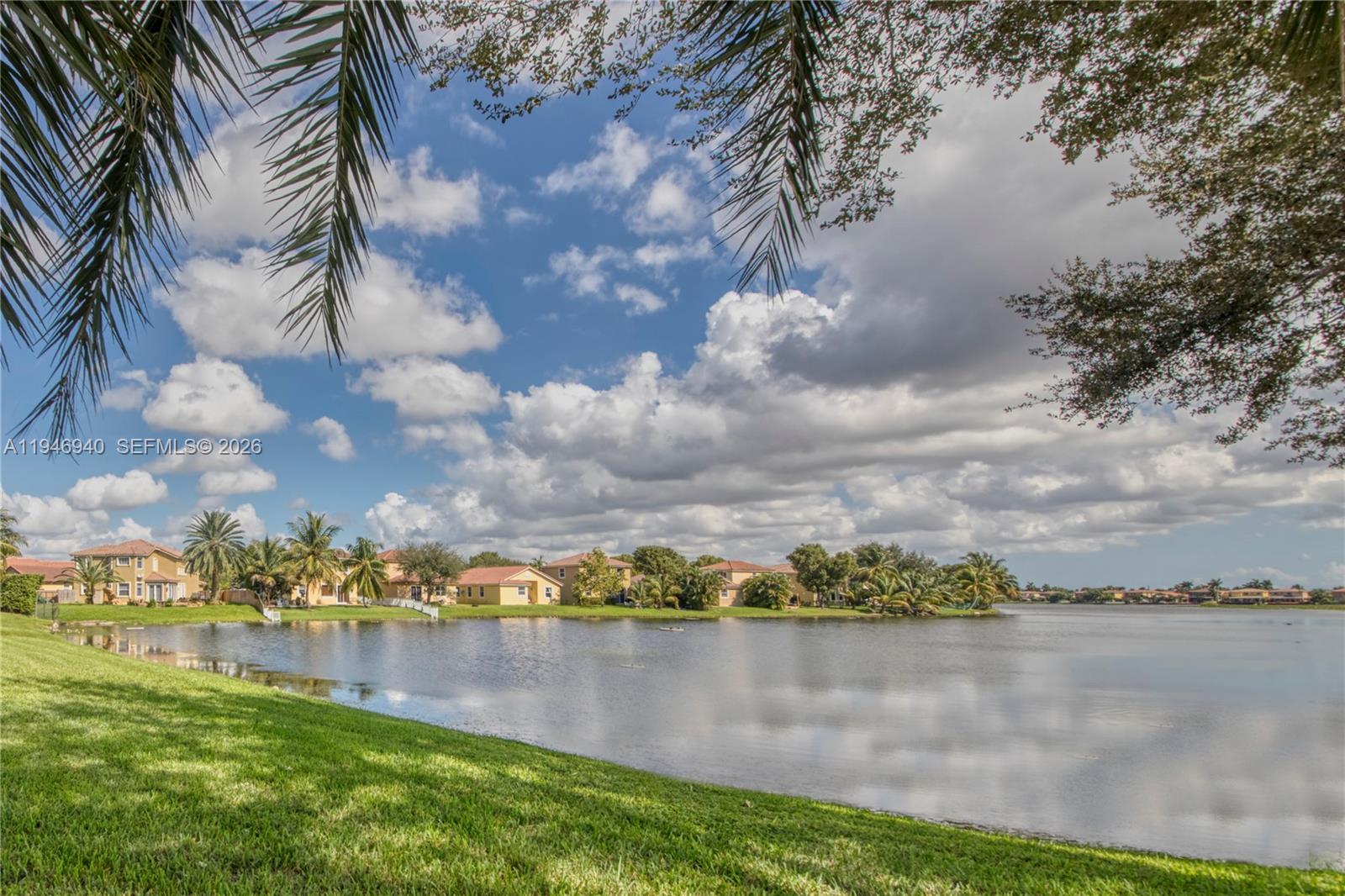 ESCADA - Residential Lease