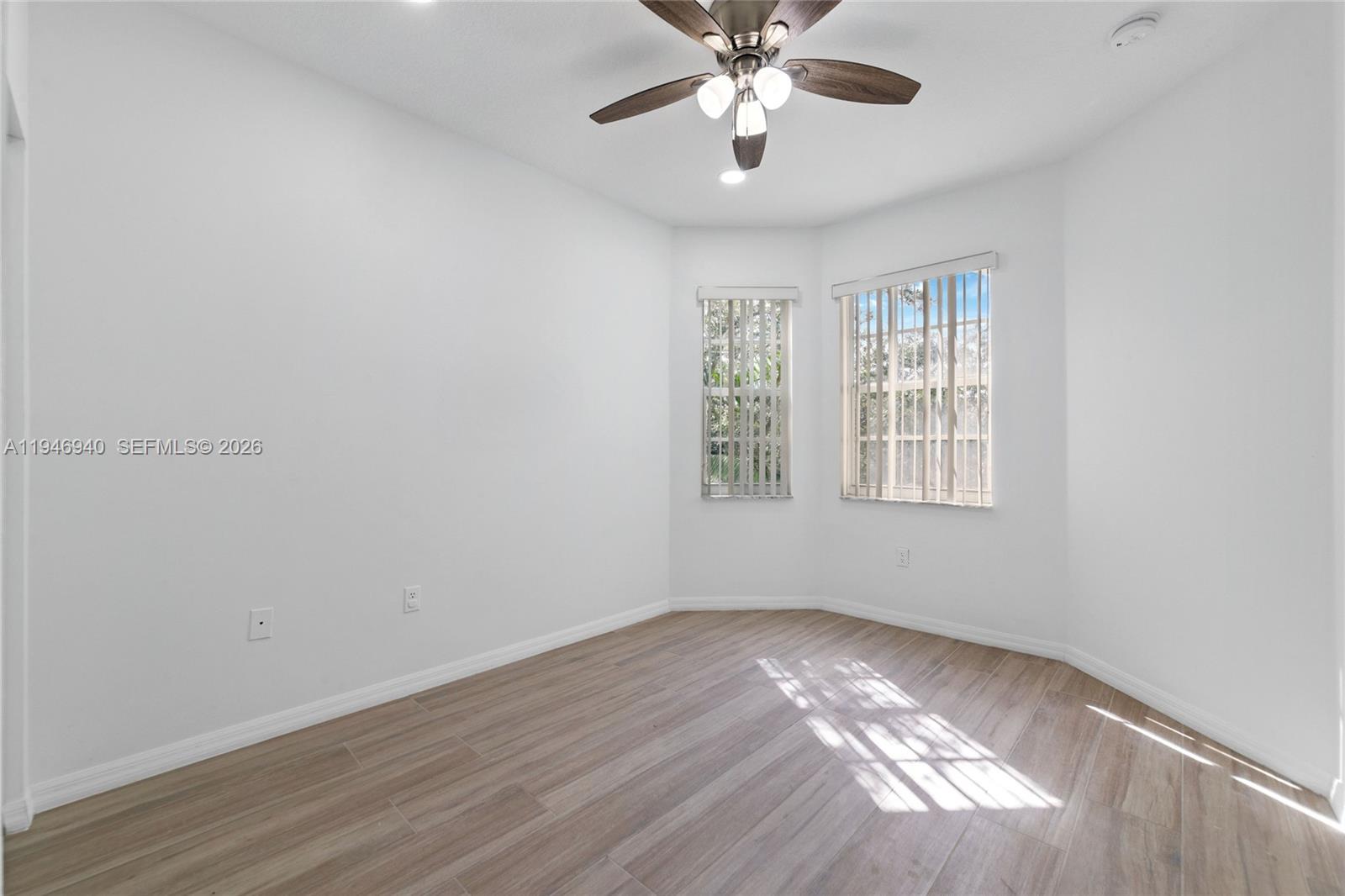 ESCADA - Residential Lease