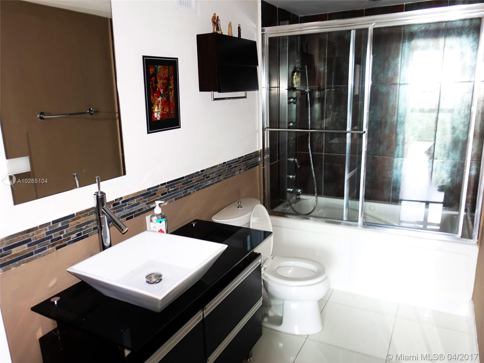 CHARTER CLUB CONDO - Residential Lease