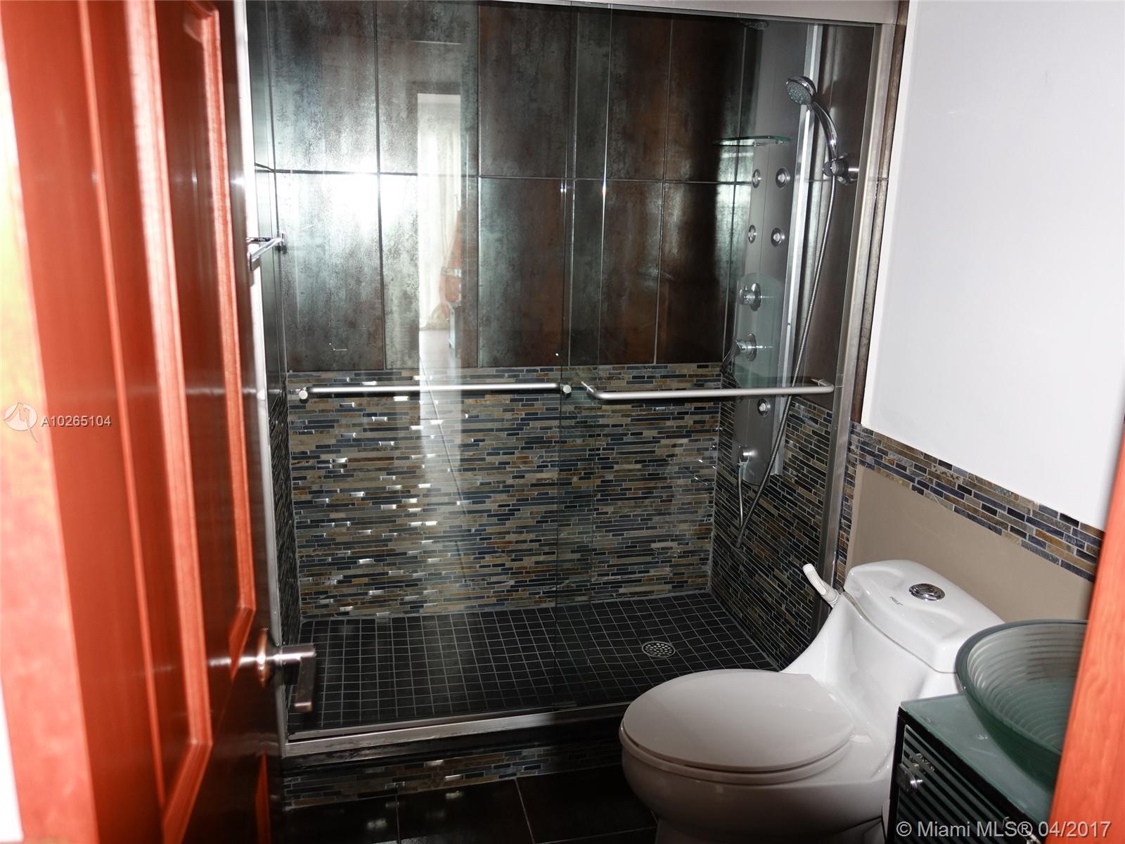 CHARTER CLUB CONDO - Residential Lease