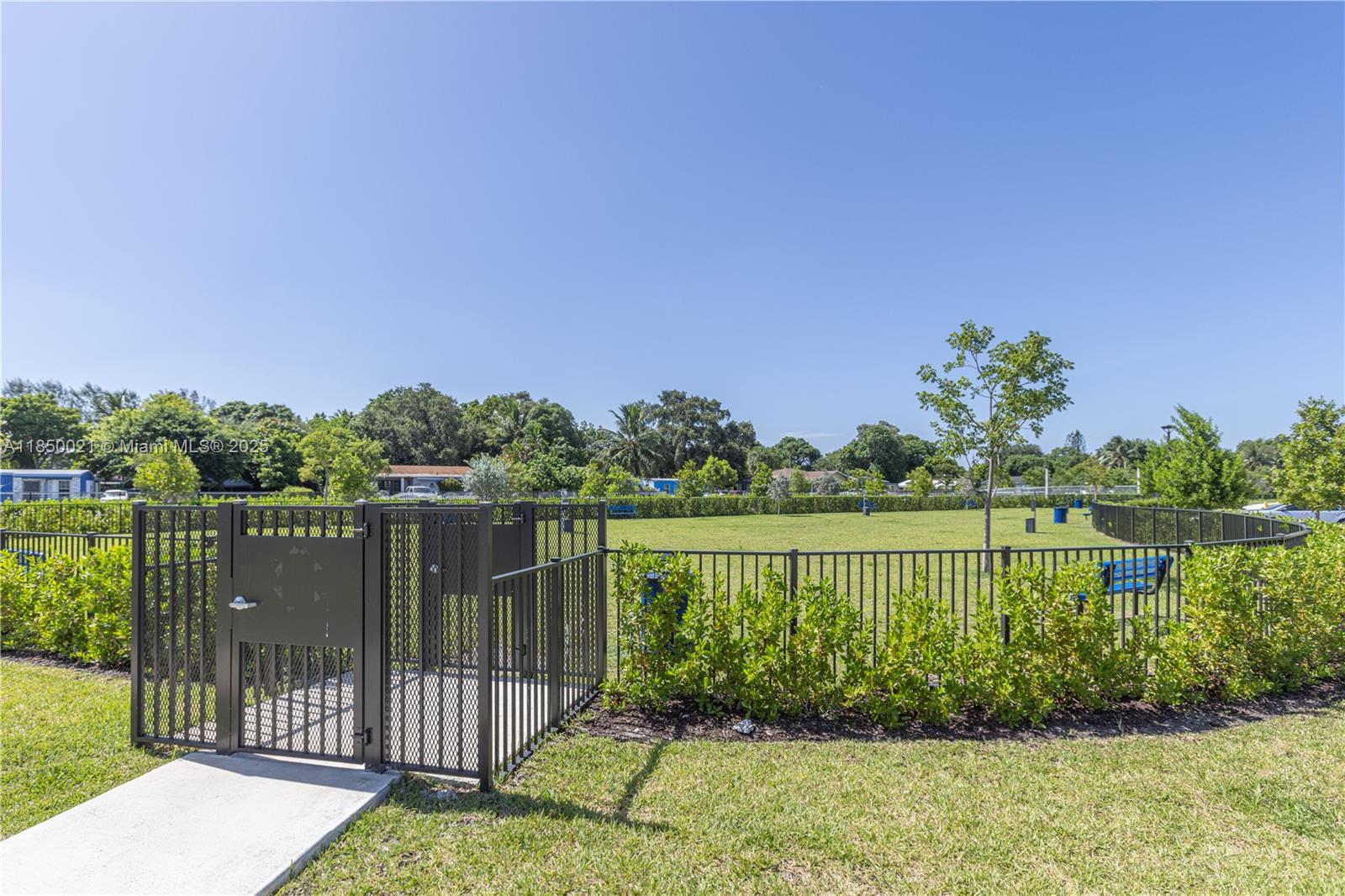 GOLF ESTS 1ST ADDN - Residential