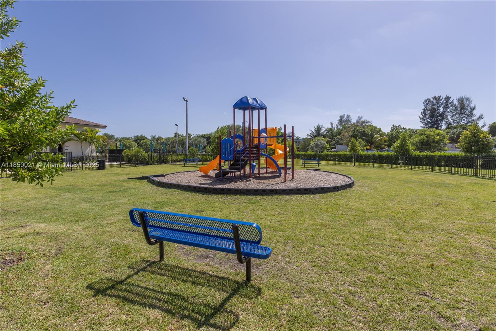 GOLF ESTS 1ST ADDN - Residential