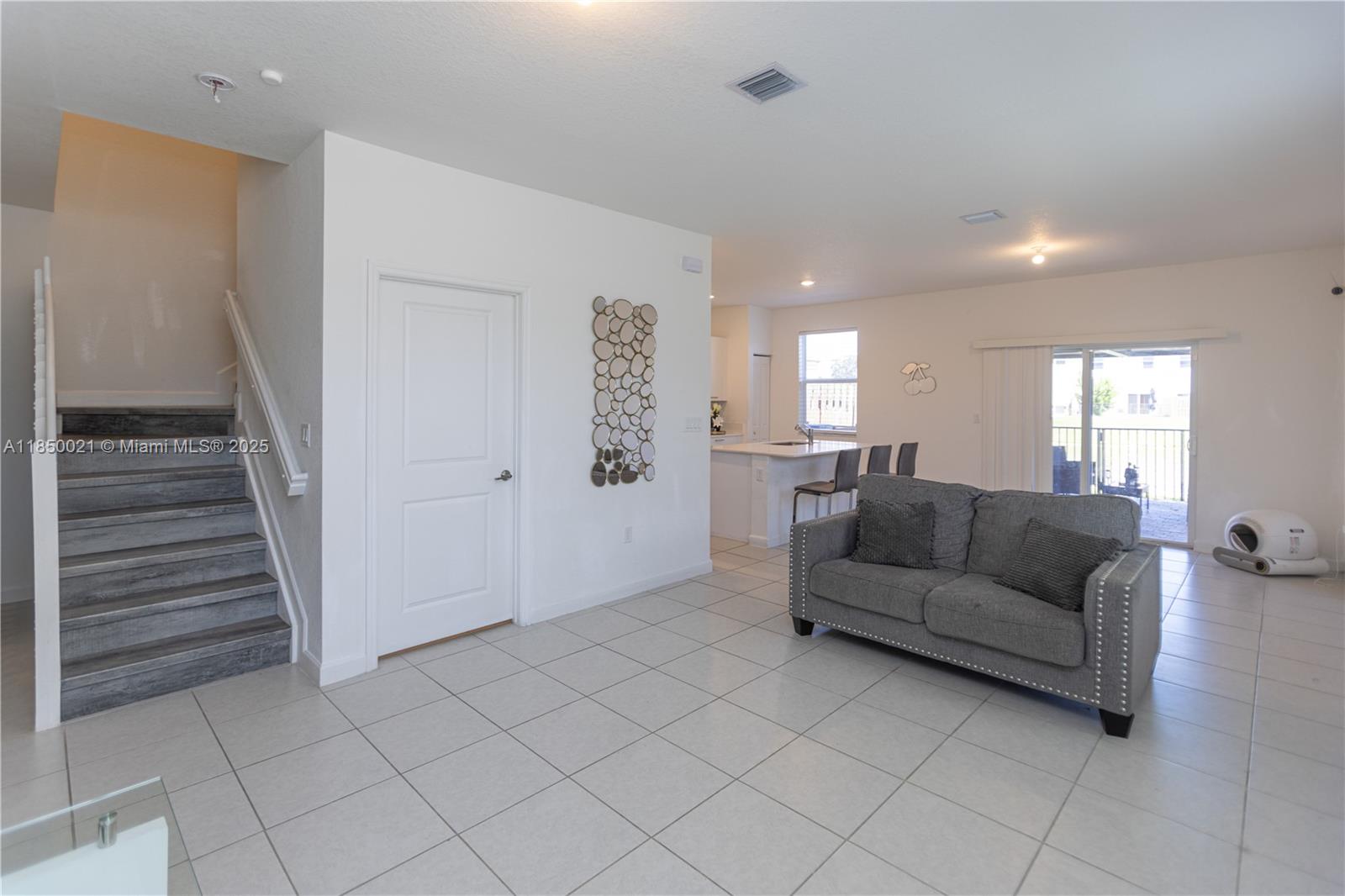 GOLF ESTS 1ST ADDN - Residential