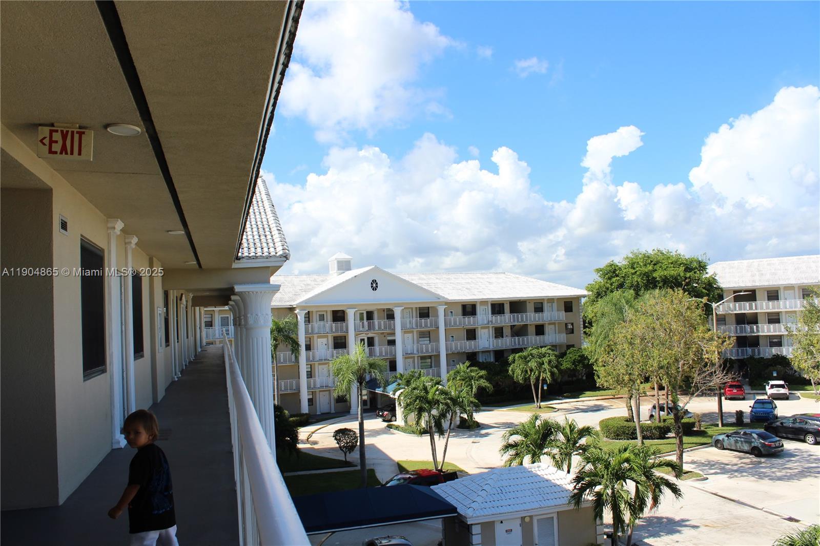 WHITEHALL VILLAGE - Residential