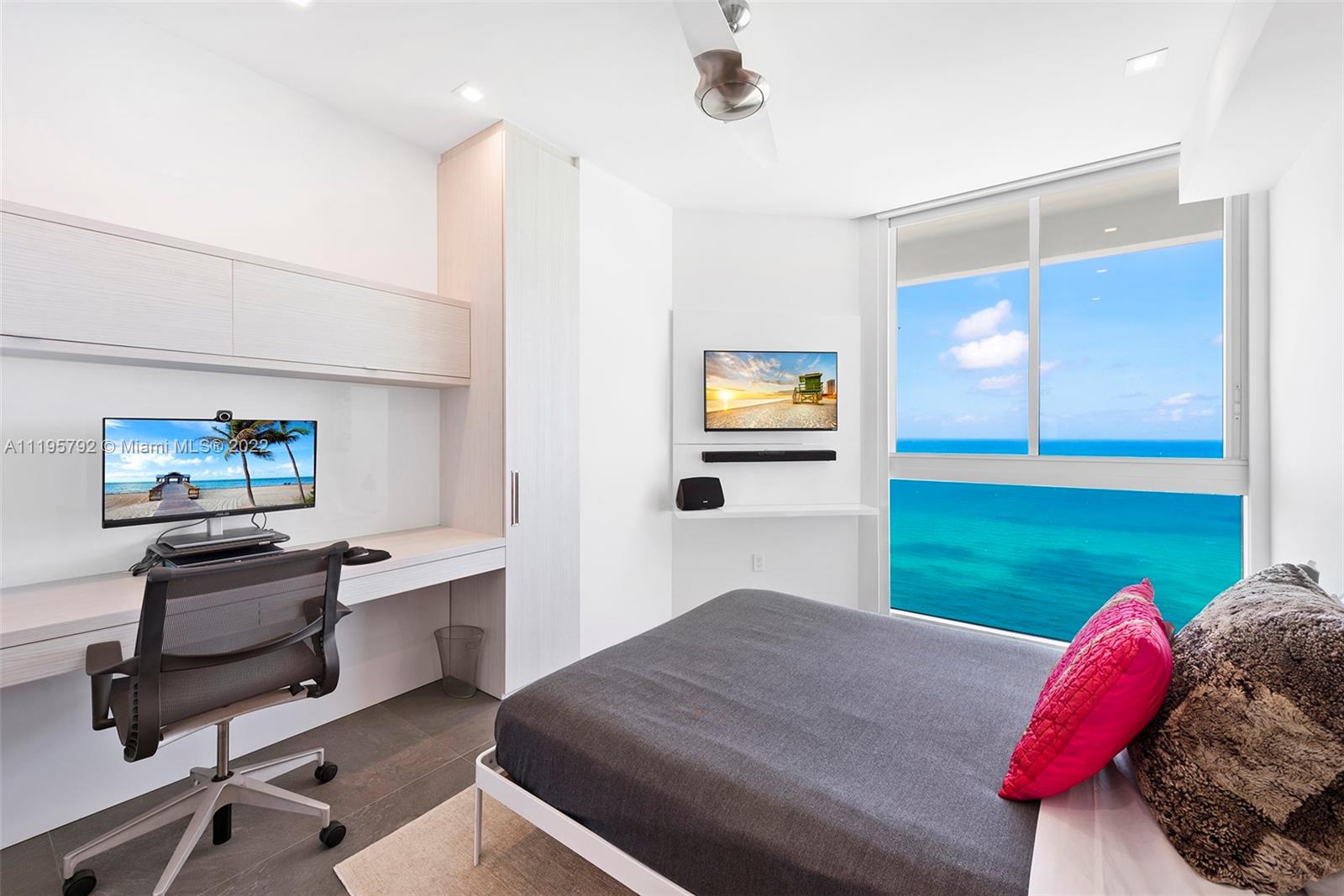 GREEN DIAMOND CONDO - Residential