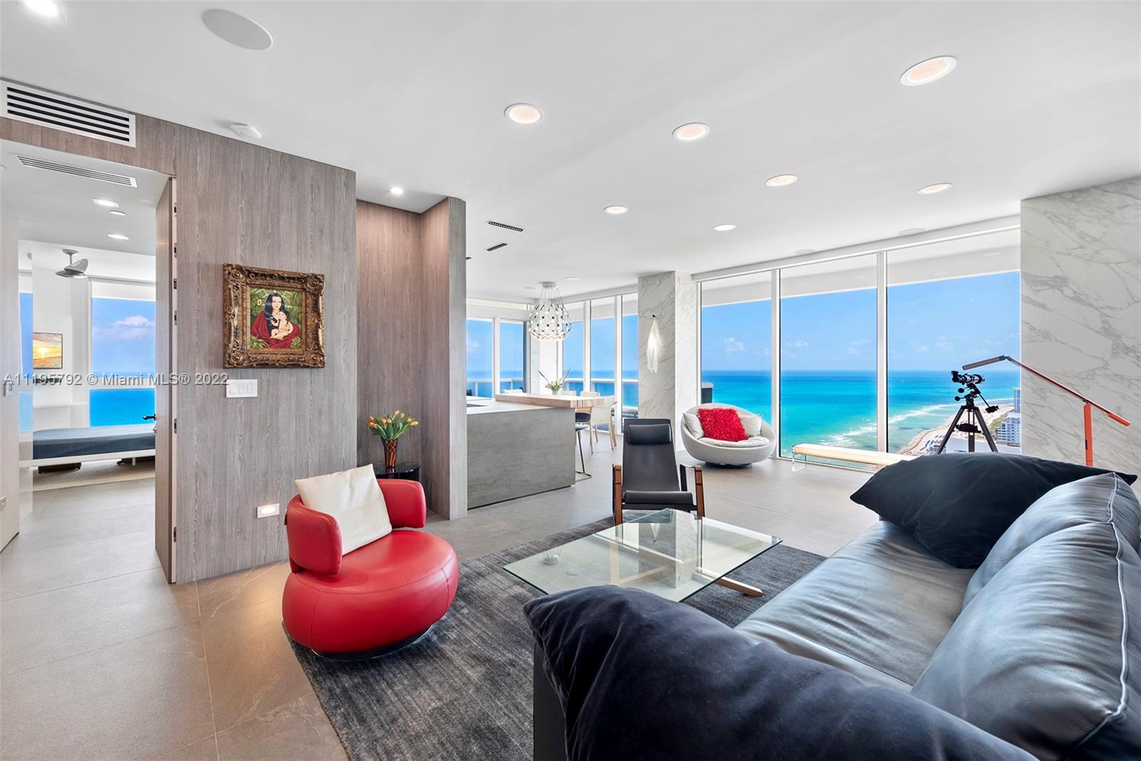 GREEN DIAMOND CONDO - Residential