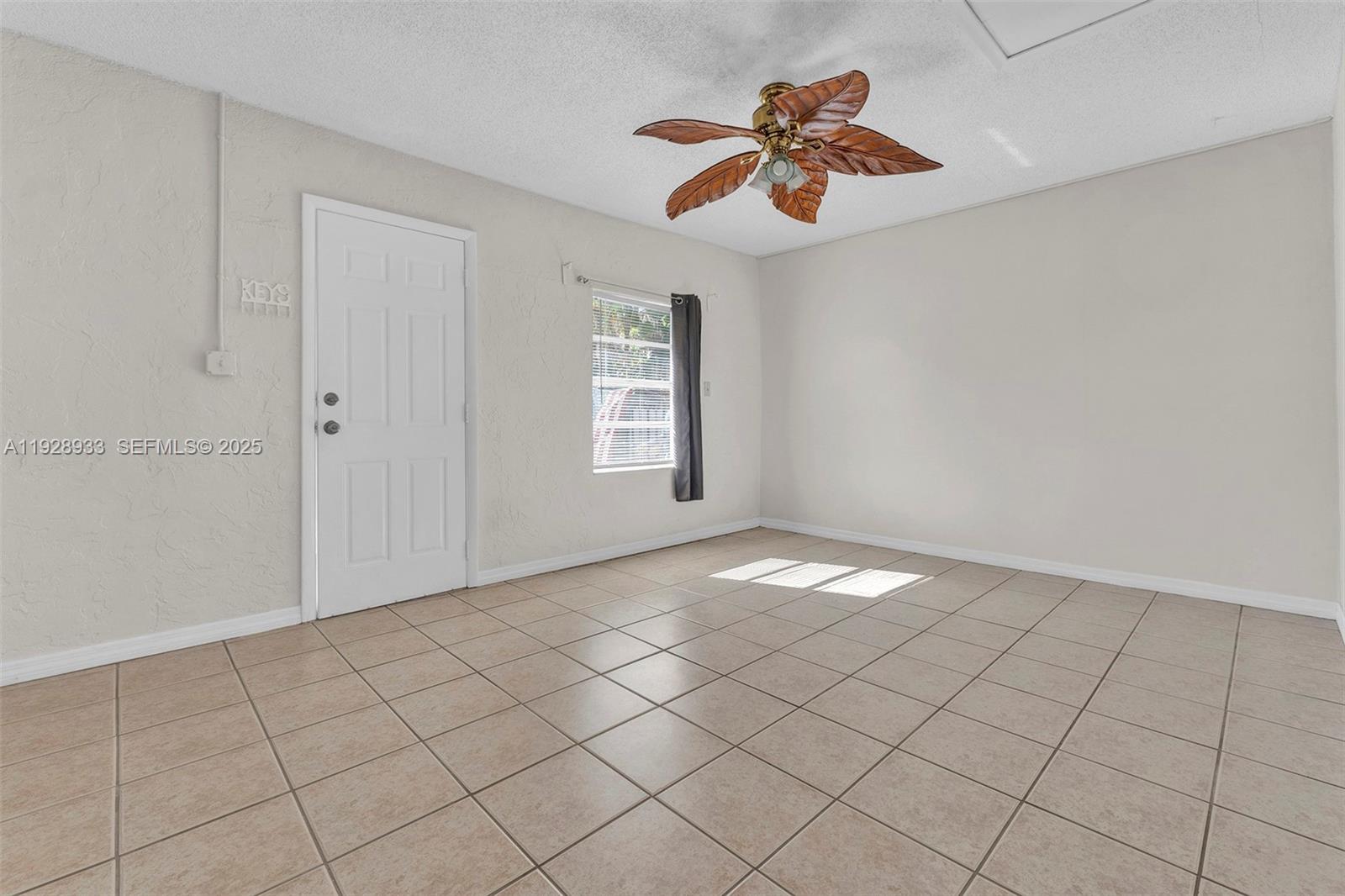 SWEETWATER ESTS SUB - Residential