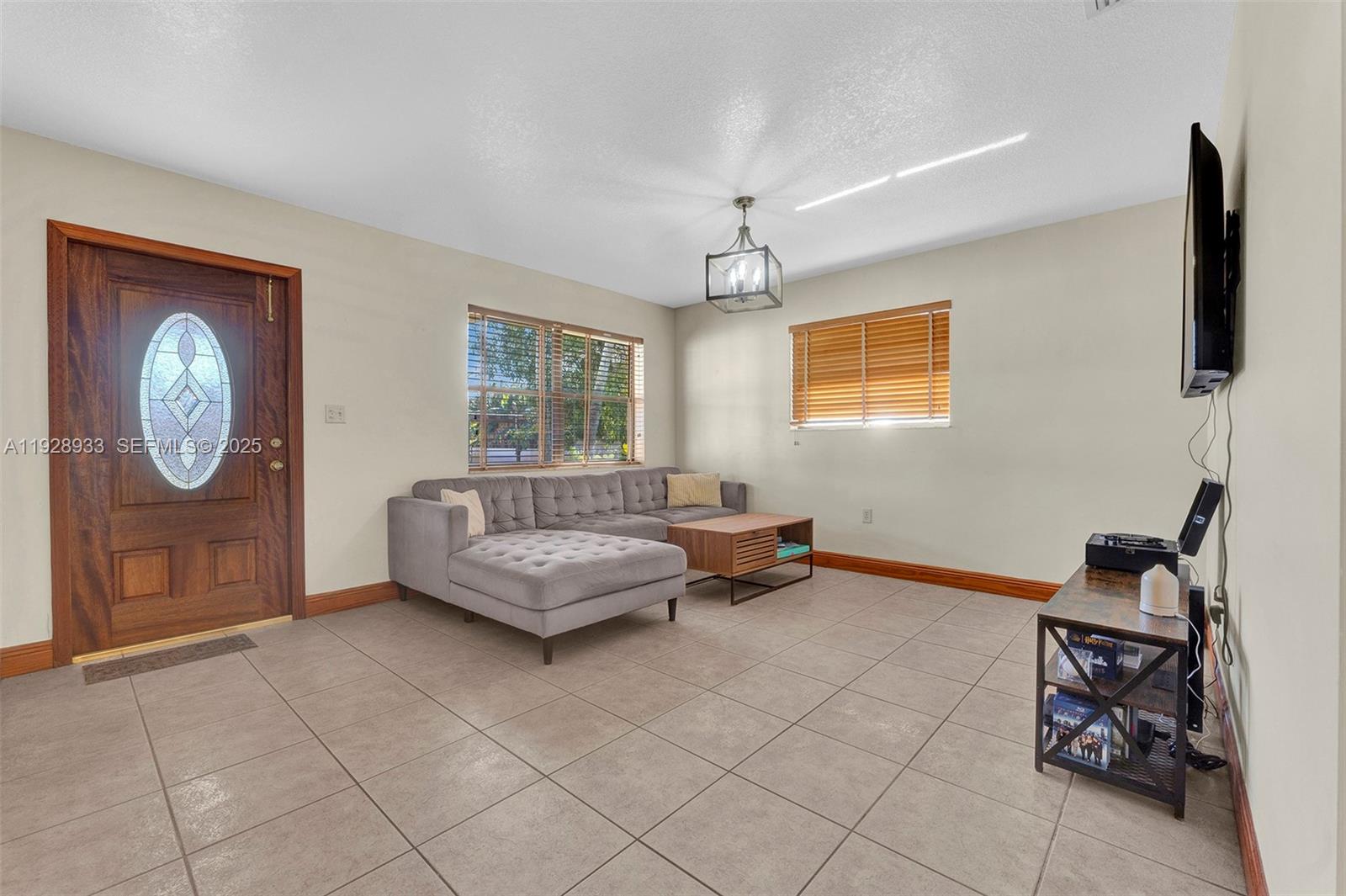 SWEETWATER ESTS SUB - Residential