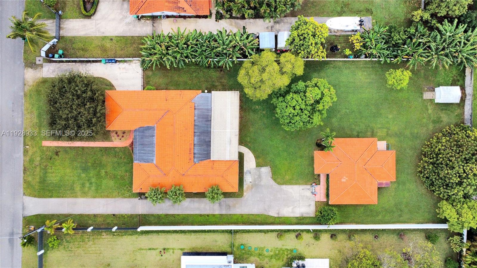 SWEETWATER ESTS SUB - Residential