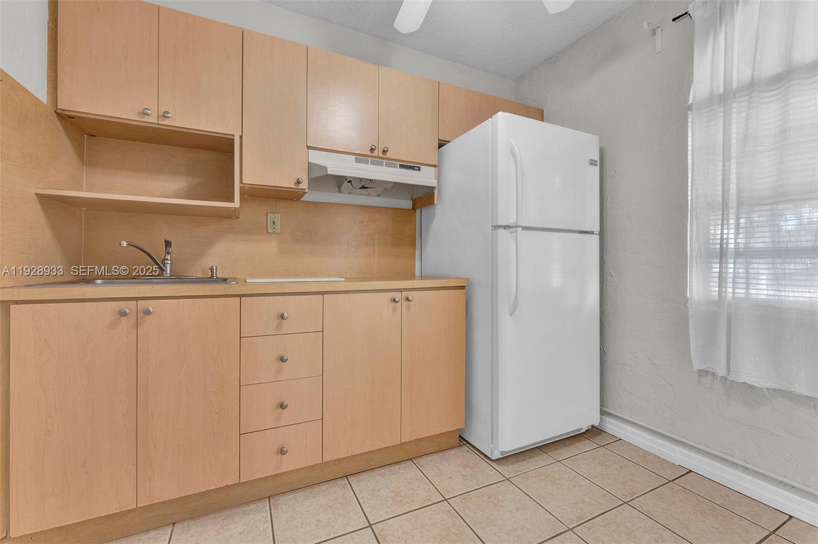 SWEETWATER ESTS SUB - Residential