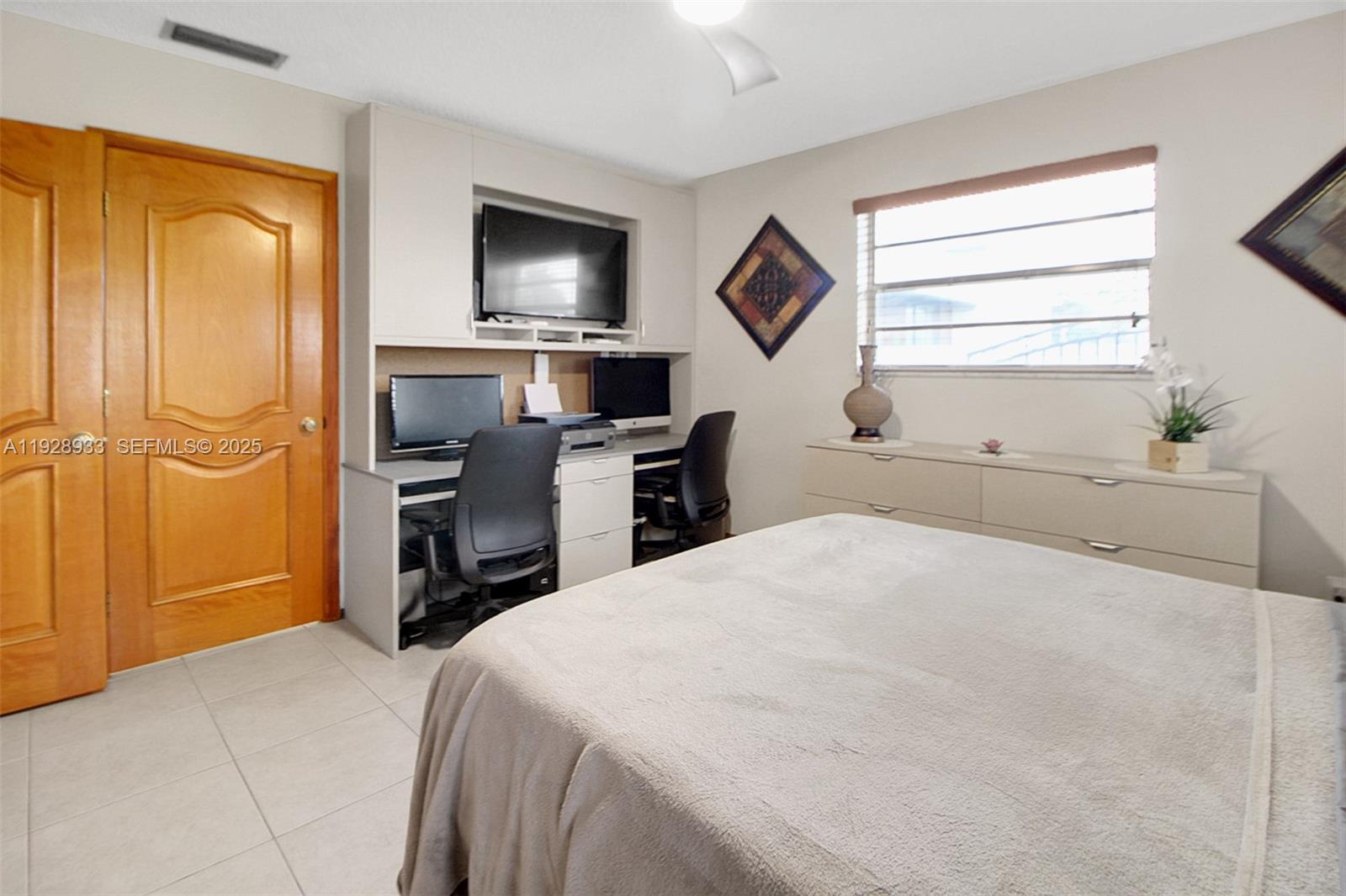 SWEETWATER ESTS SUB - Residential