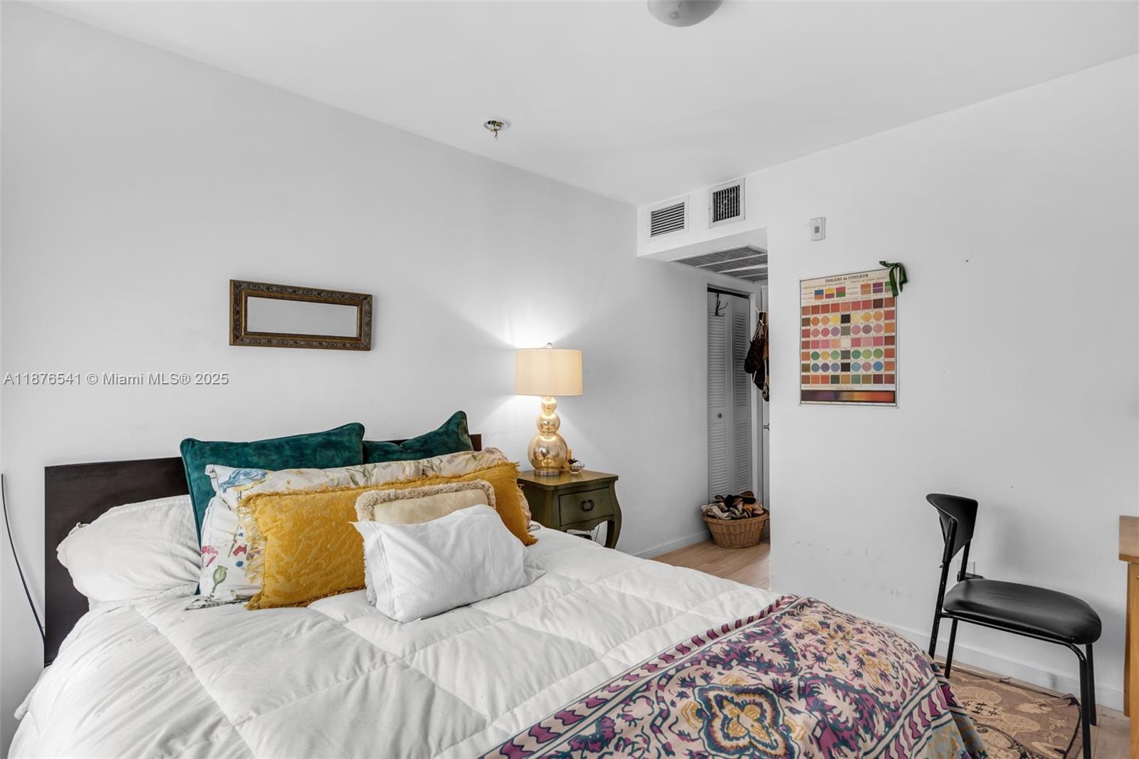 EVA CONDO - Residential Lease