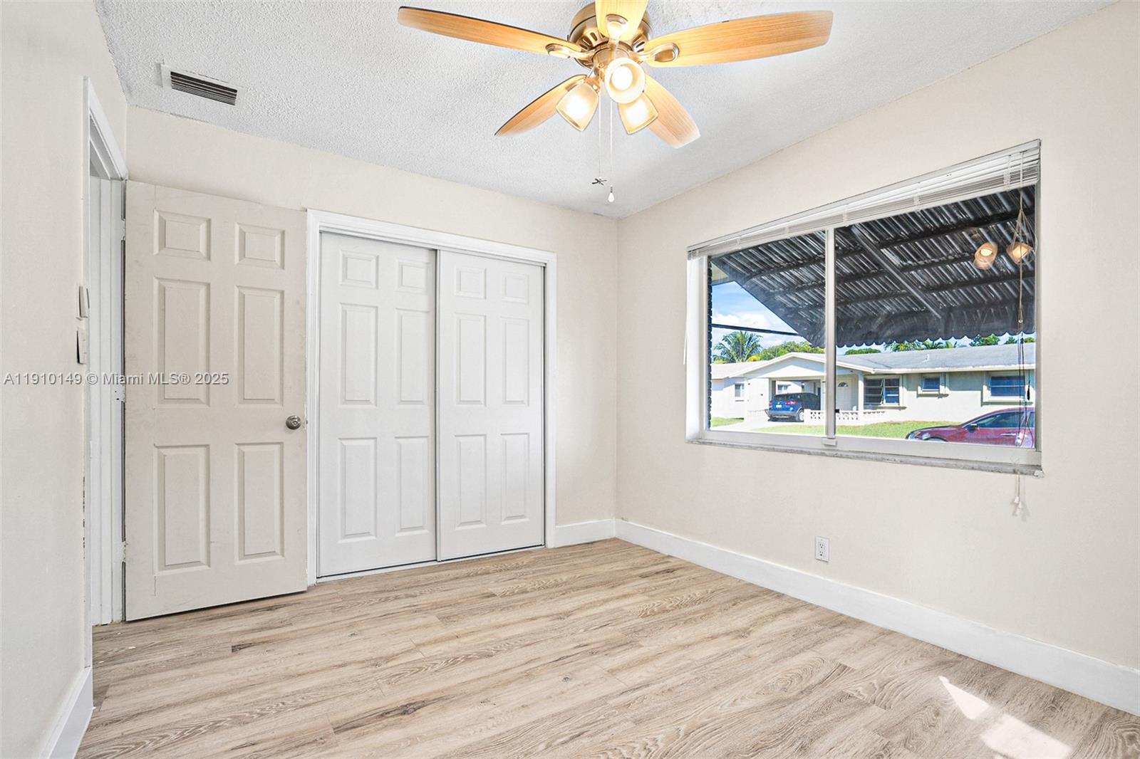 MAINLANDS OF TAMARAC LAKE - Residential