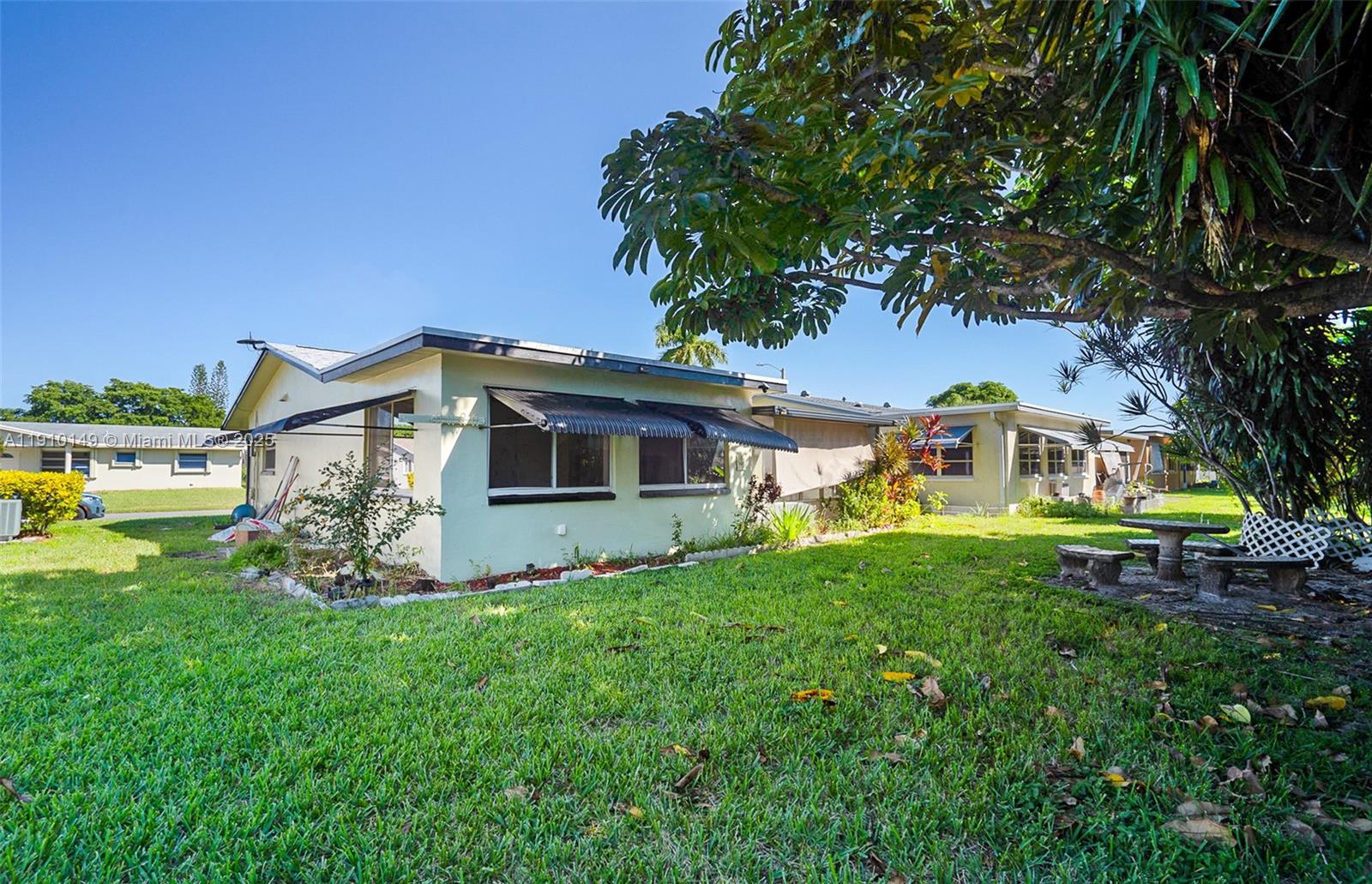 MAINLANDS OF TAMARAC LAKE - Residential