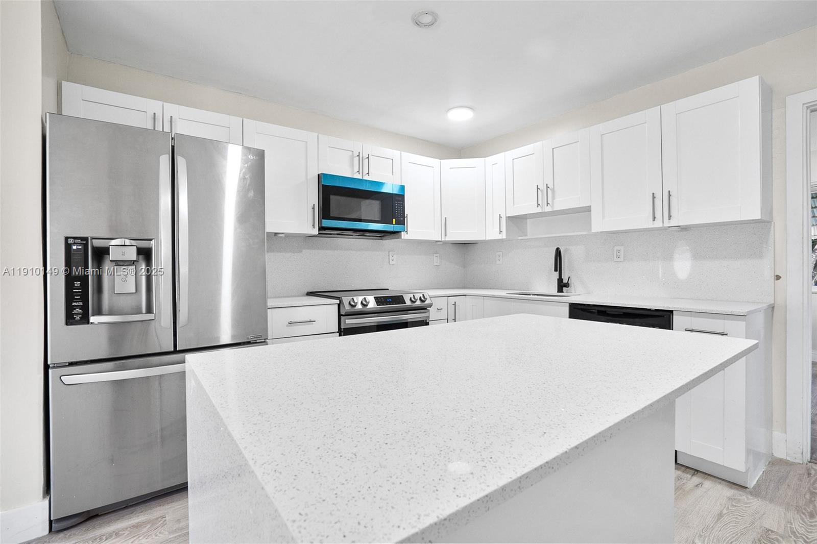 MAINLANDS OF TAMARAC LAKE - Residential