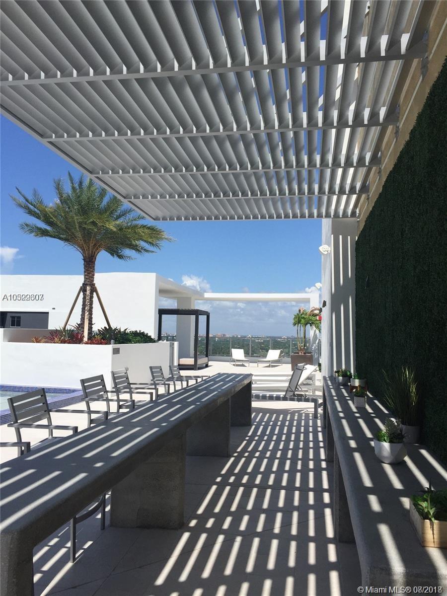 BRICKELL TEN - Residential Lease