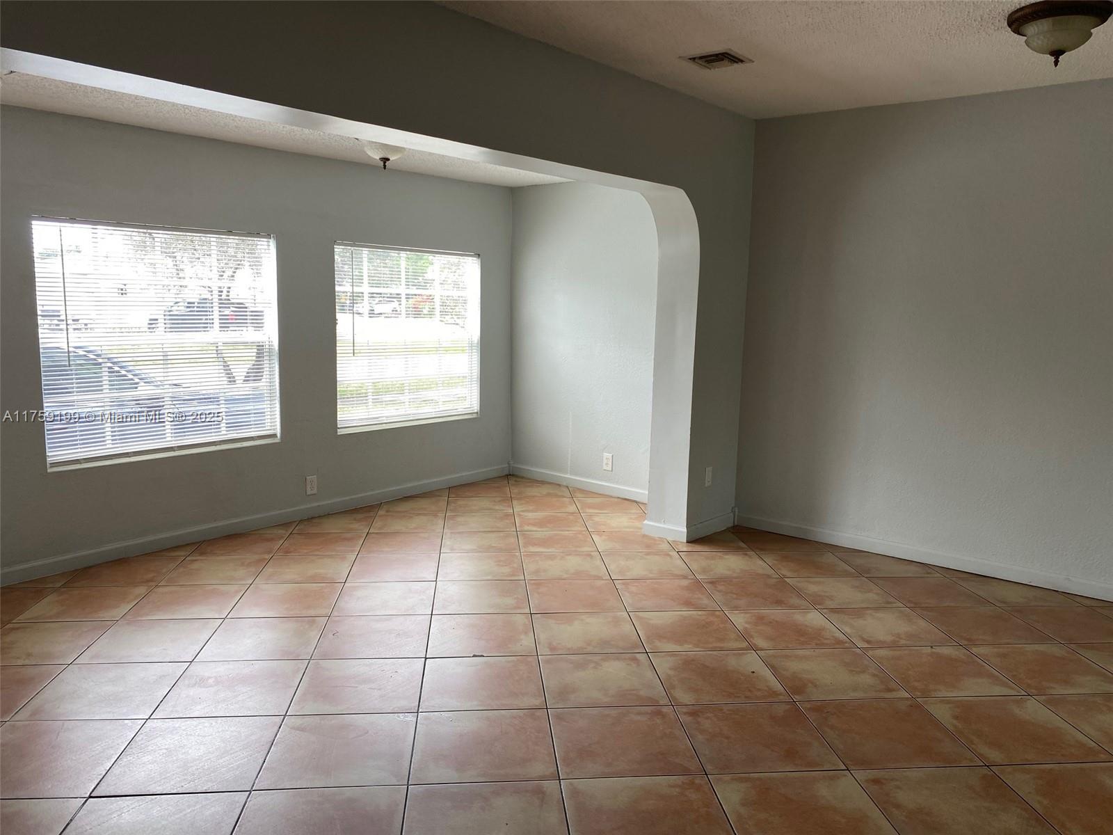 WASHINGTON SQUARE - Residential Lease