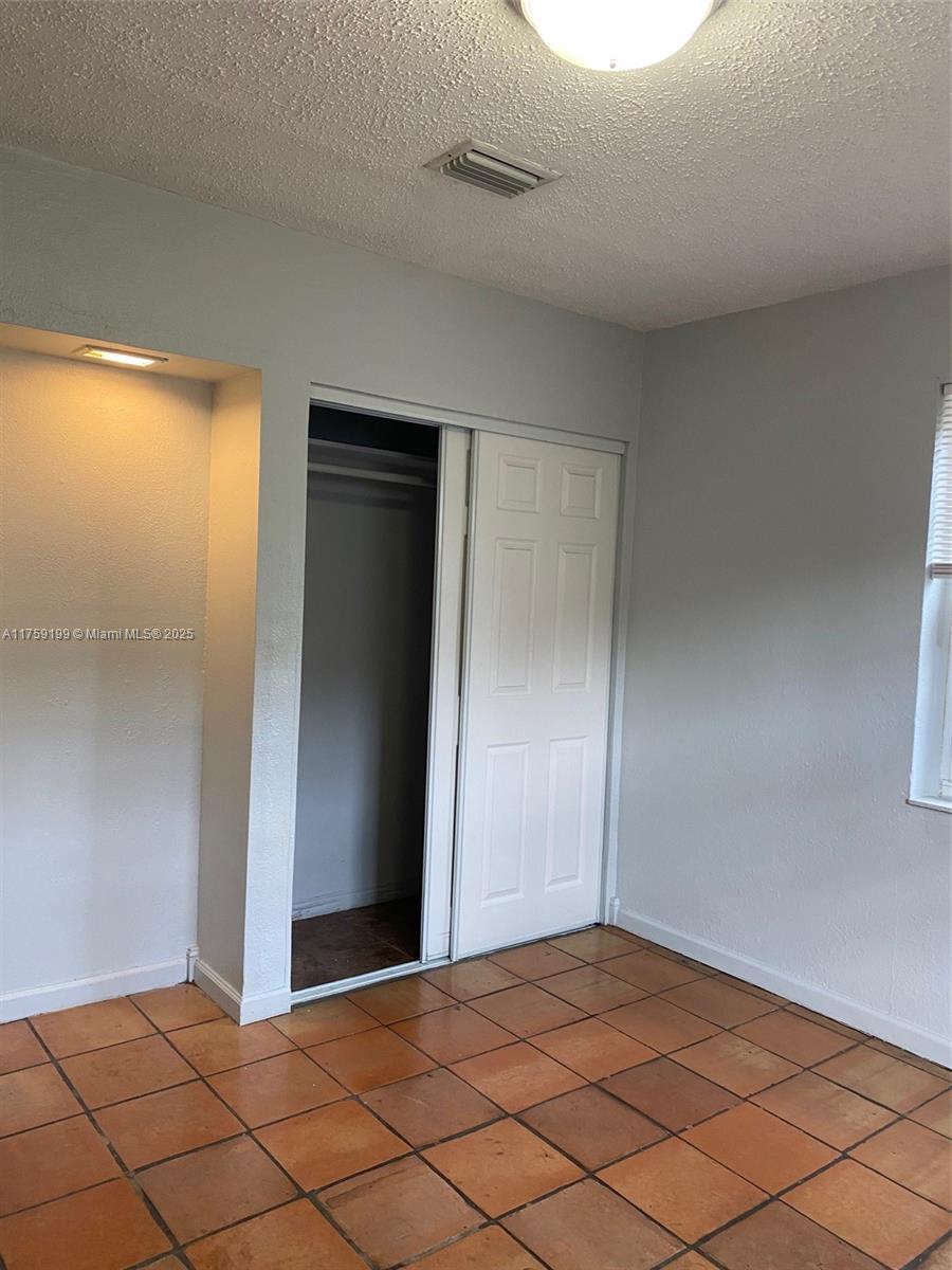 WASHINGTON SQUARE - Residential Lease