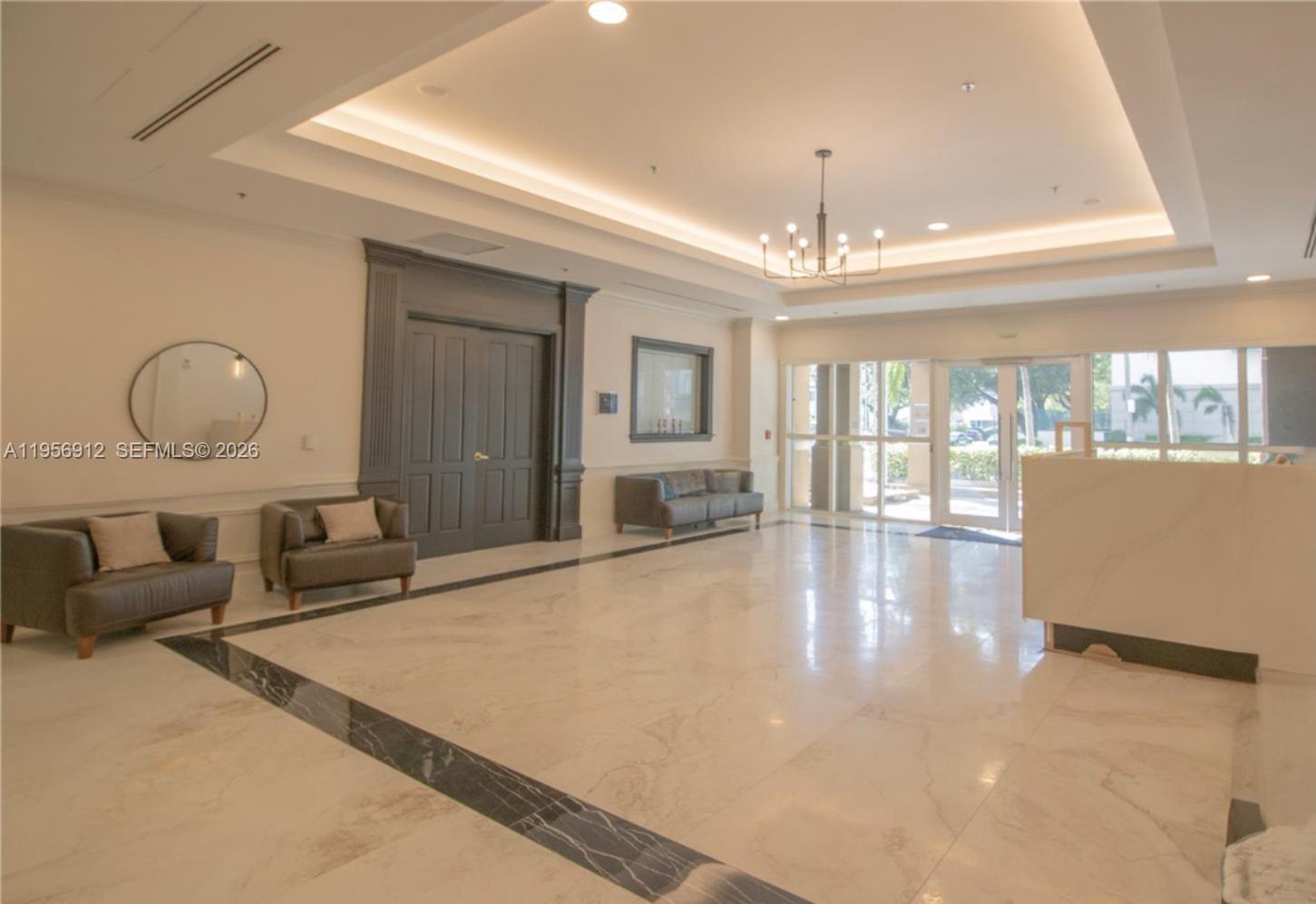 DA VINCI ON DOUGLAS CONDO - Residential Lease