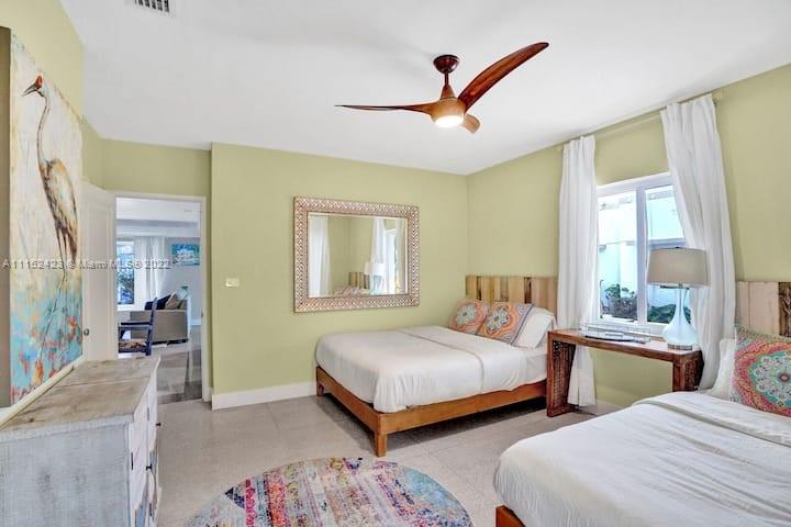 HAYNSWORTH BEACH SUB - Residential Income