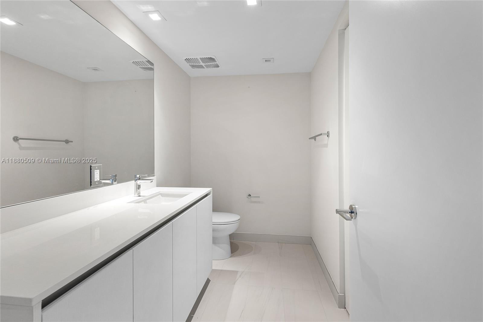Solemar Beach Condo - Residential
