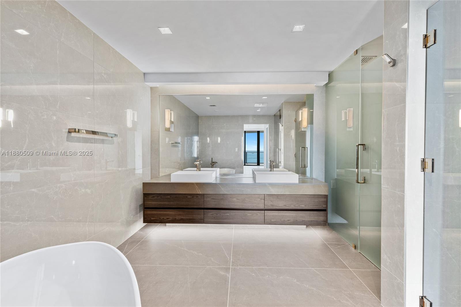 Solemar Beach Condo - Residential