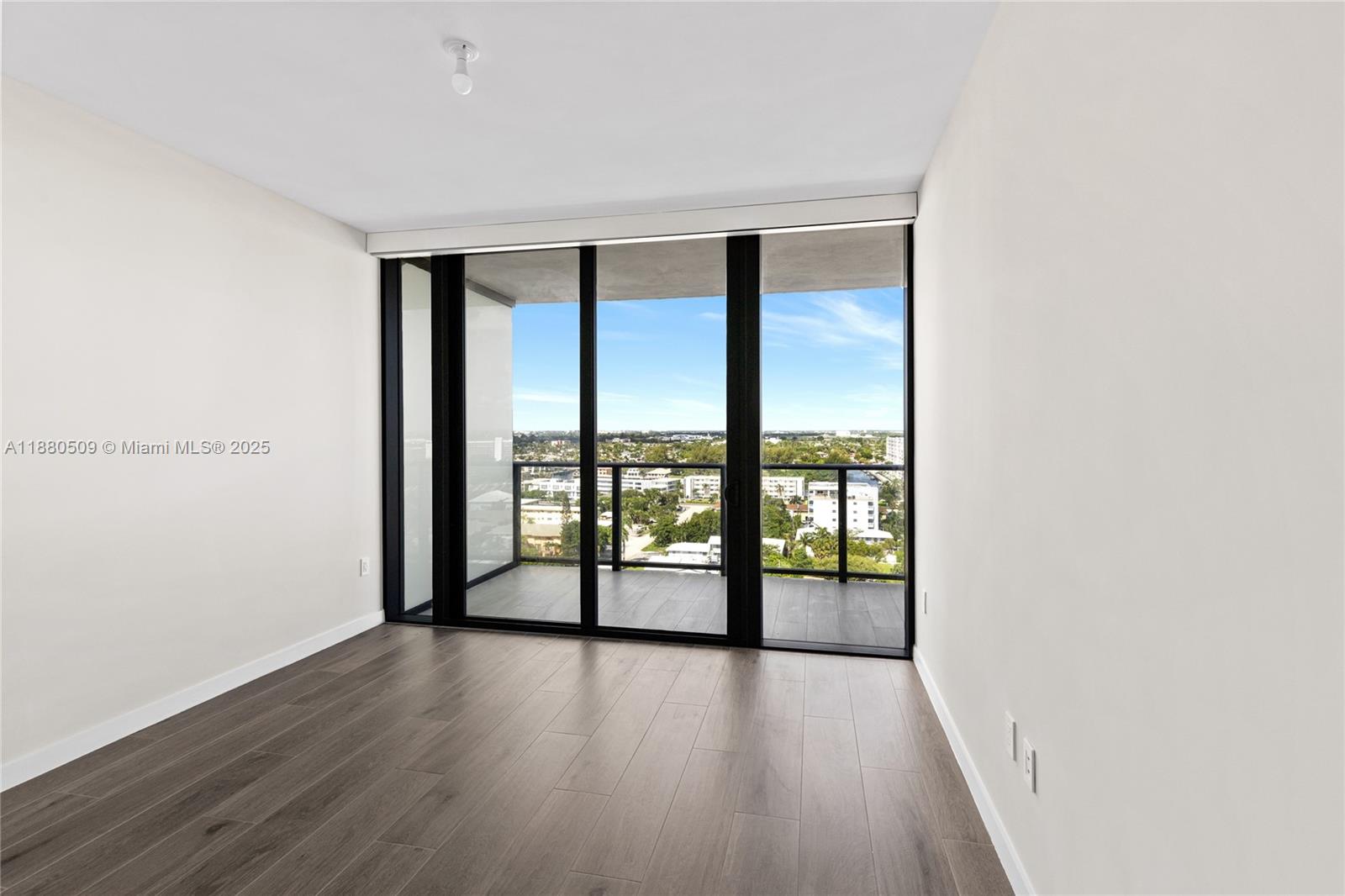 Solemar Beach Condo - Residential