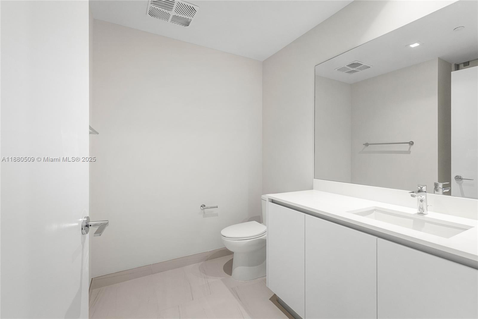 Solemar Beach Condo - Residential