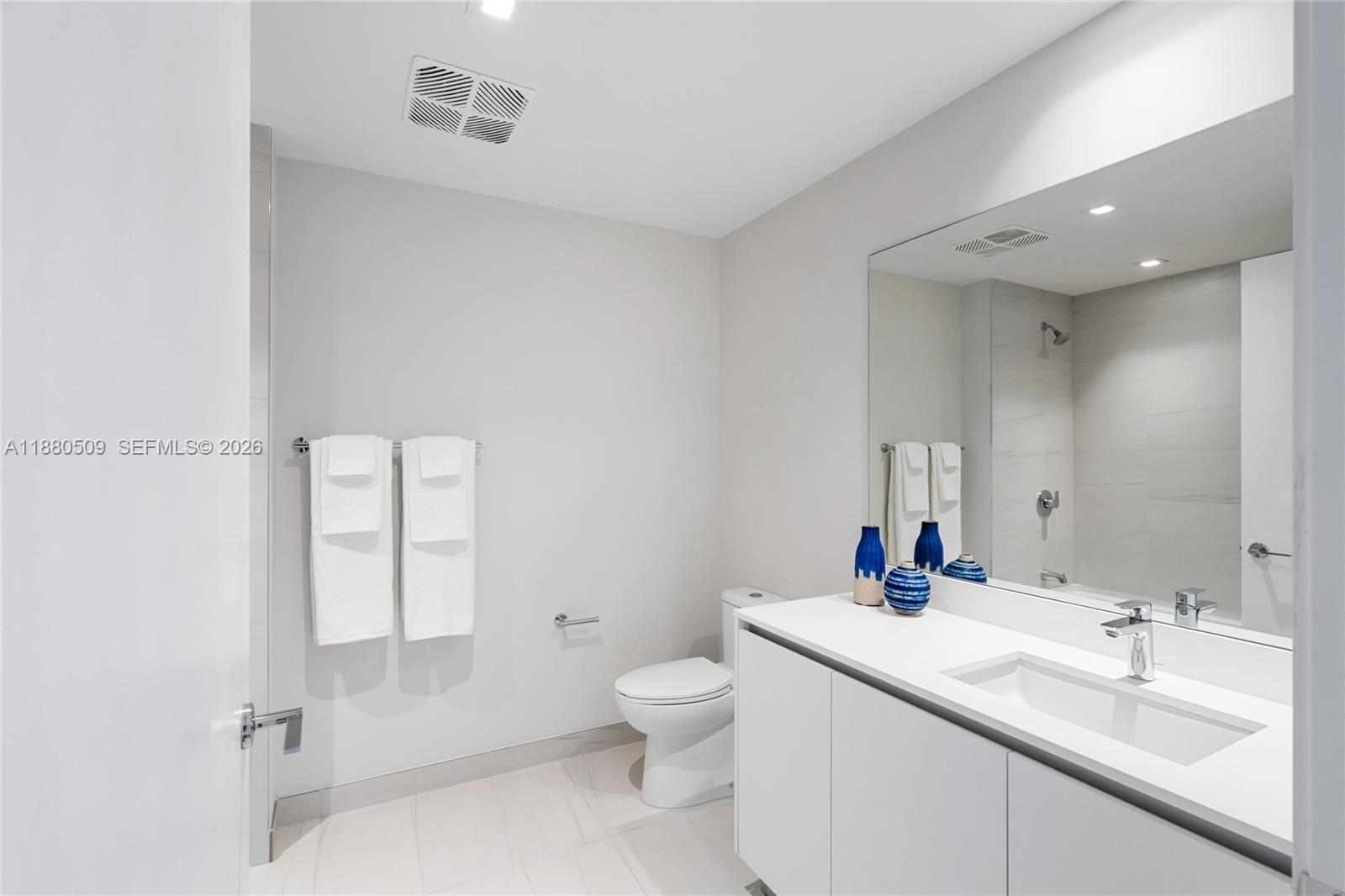 Solemar Beach Condo - Residential