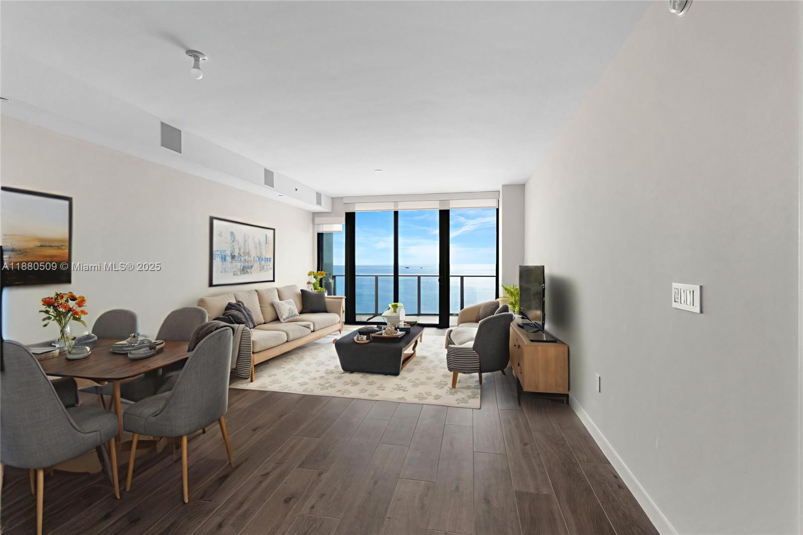 Solemar Beach Condo - Residential