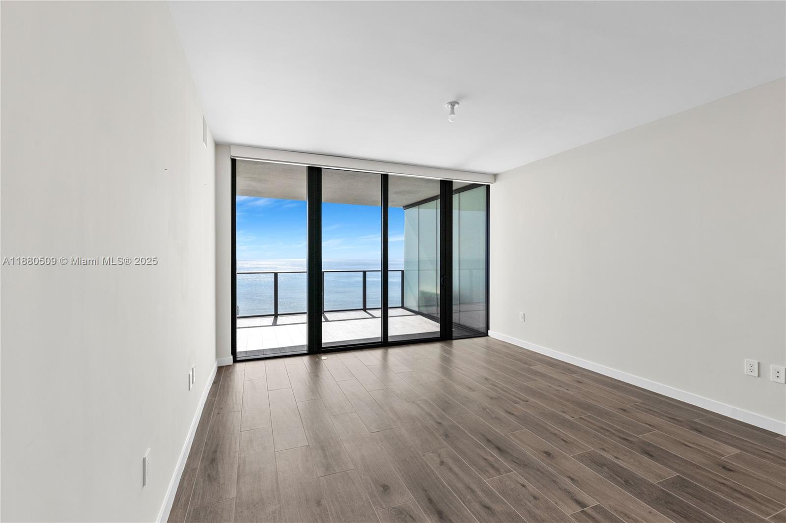 Solemar Beach Condo - Residential