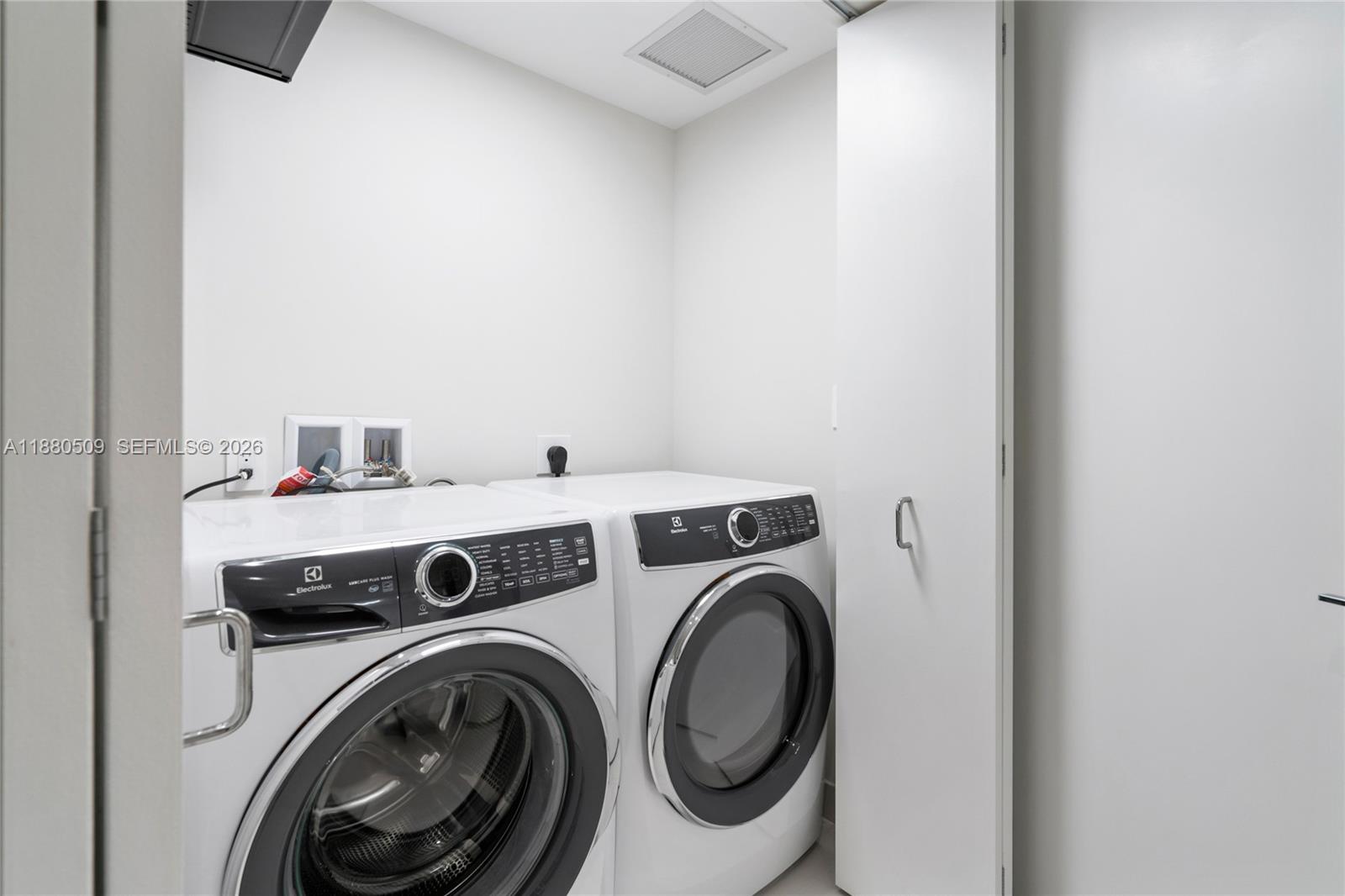 Solemar Beach Condo - Residential