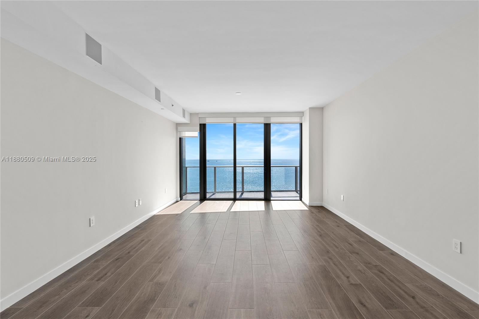 Solemar Beach Condo - Residential