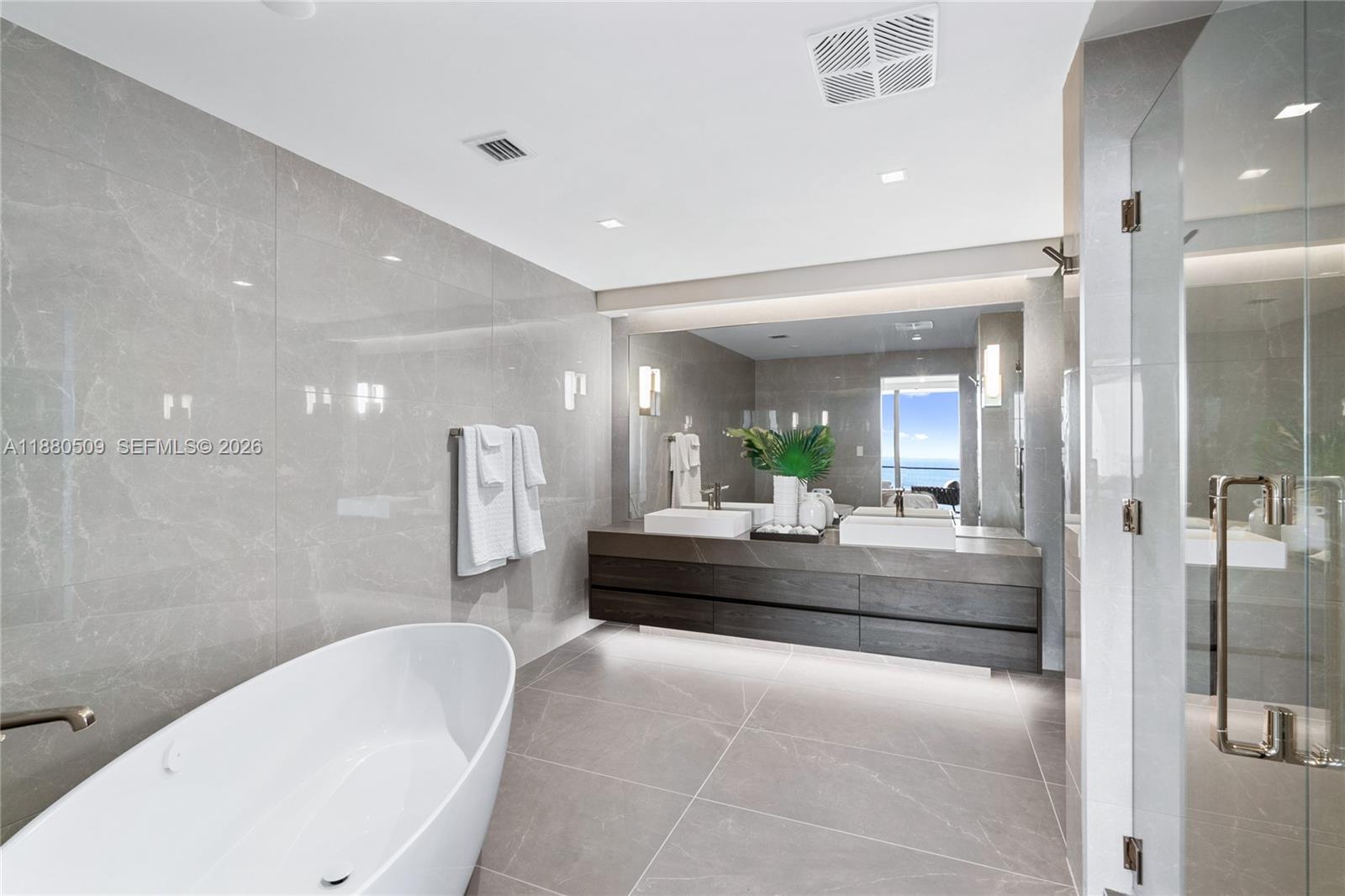 Solemar Beach Condo - Residential