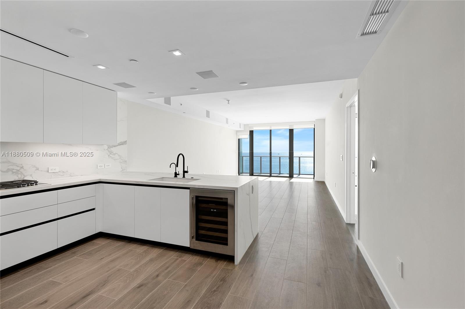 Solemar Beach Condo - Residential