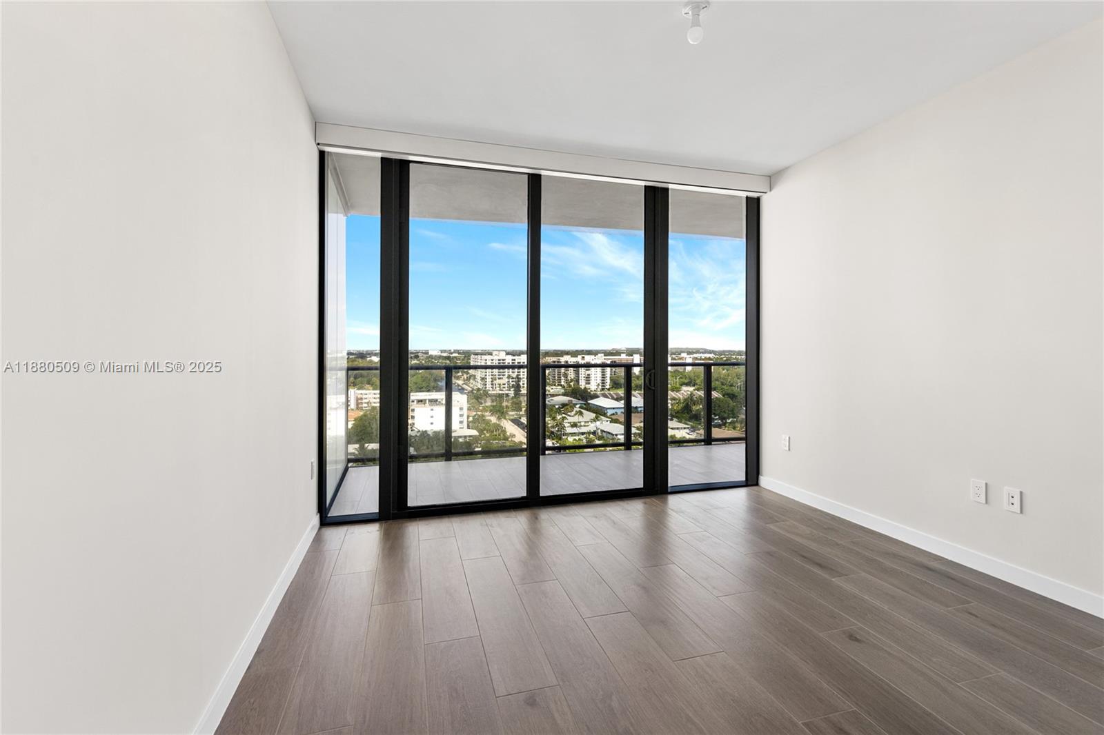 Solemar Beach Condo - Residential