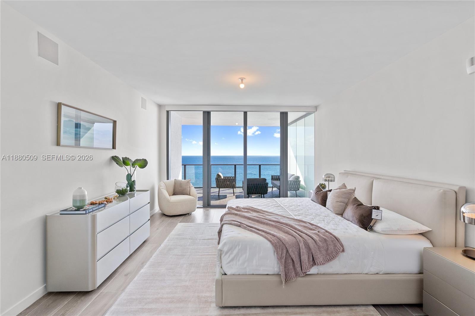 1116 N Ocean Blvd 1404