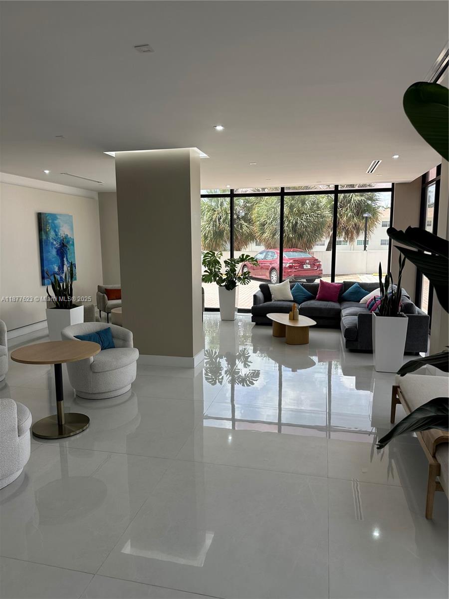 BRITANNIA AT QUADOMAIN CO - Residential