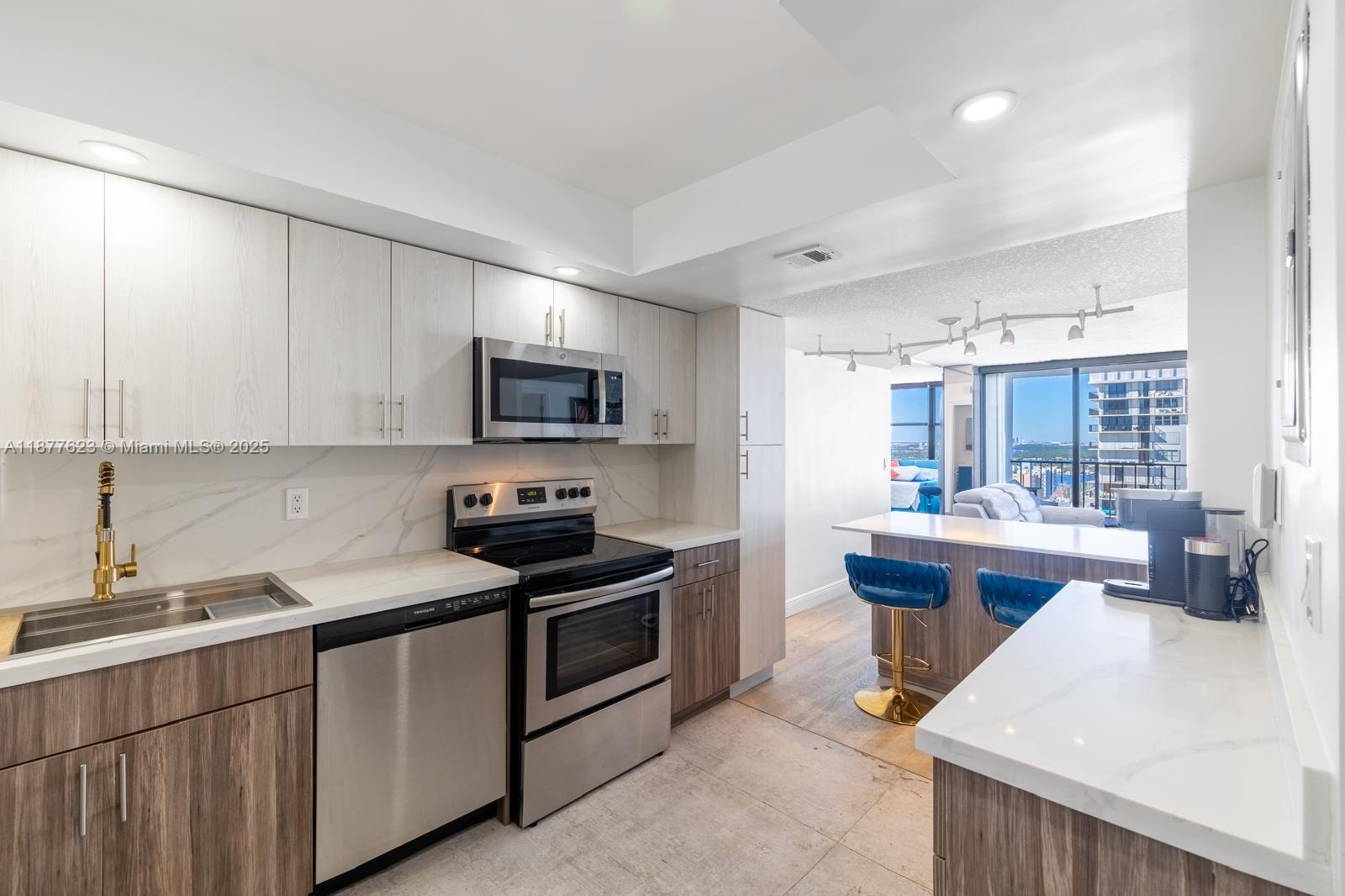 BRITANNIA AT QUADOMAIN CO - Residential