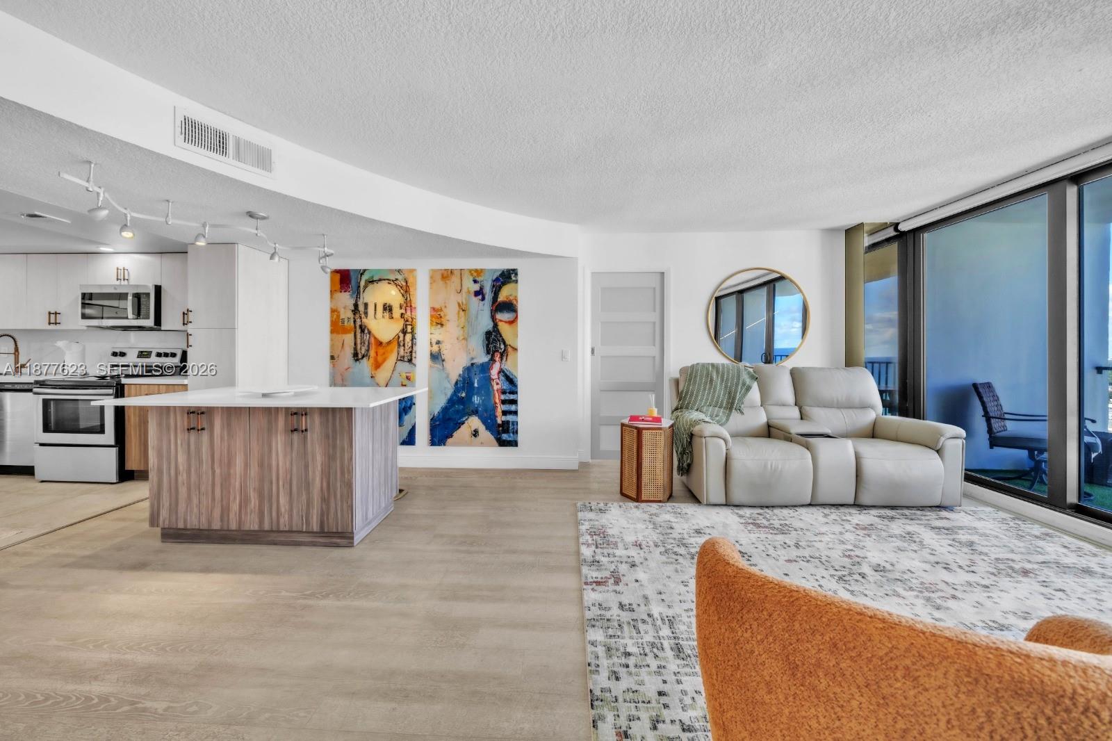 2401 S Ocean Dr 2504