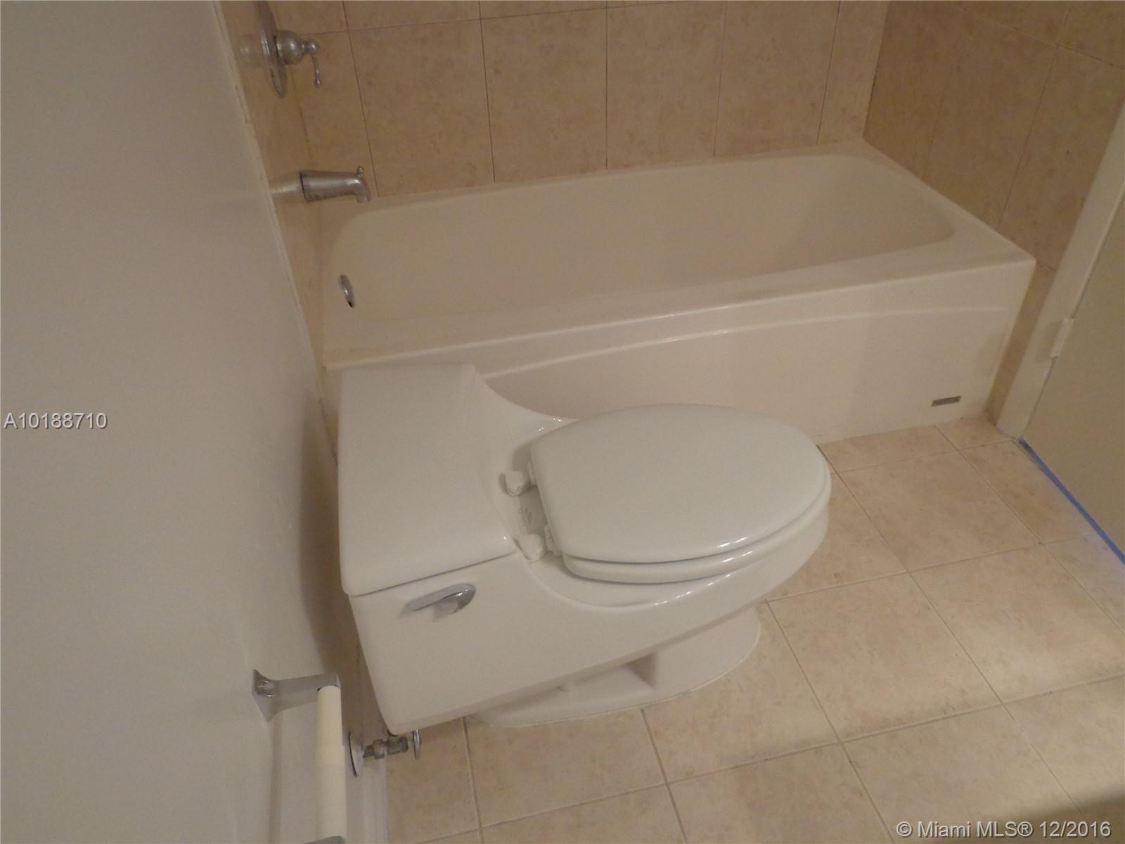 Gateland Village Sec E Co - Residential Lease