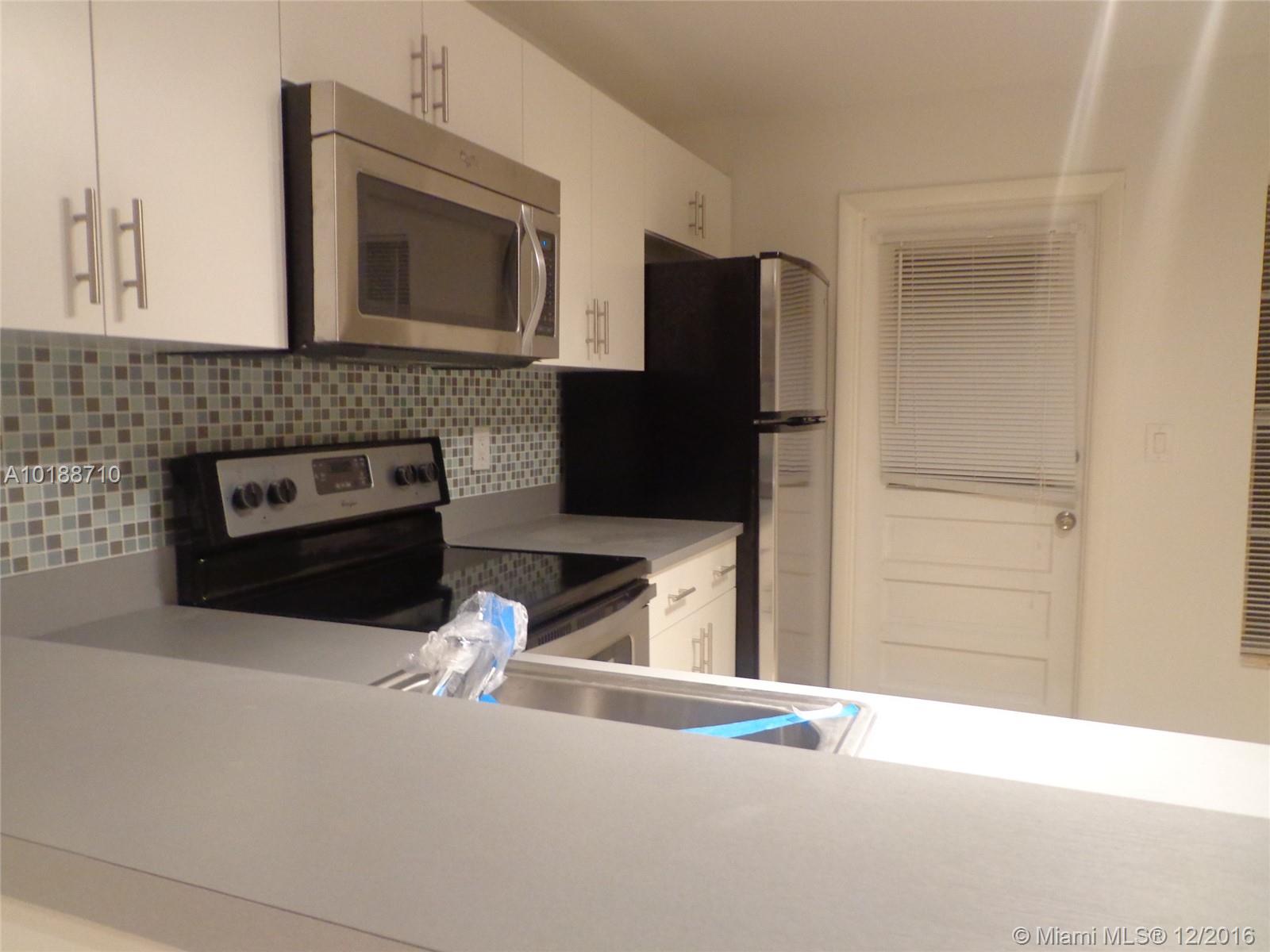 Gateland Village Sec E Co - Residential Lease