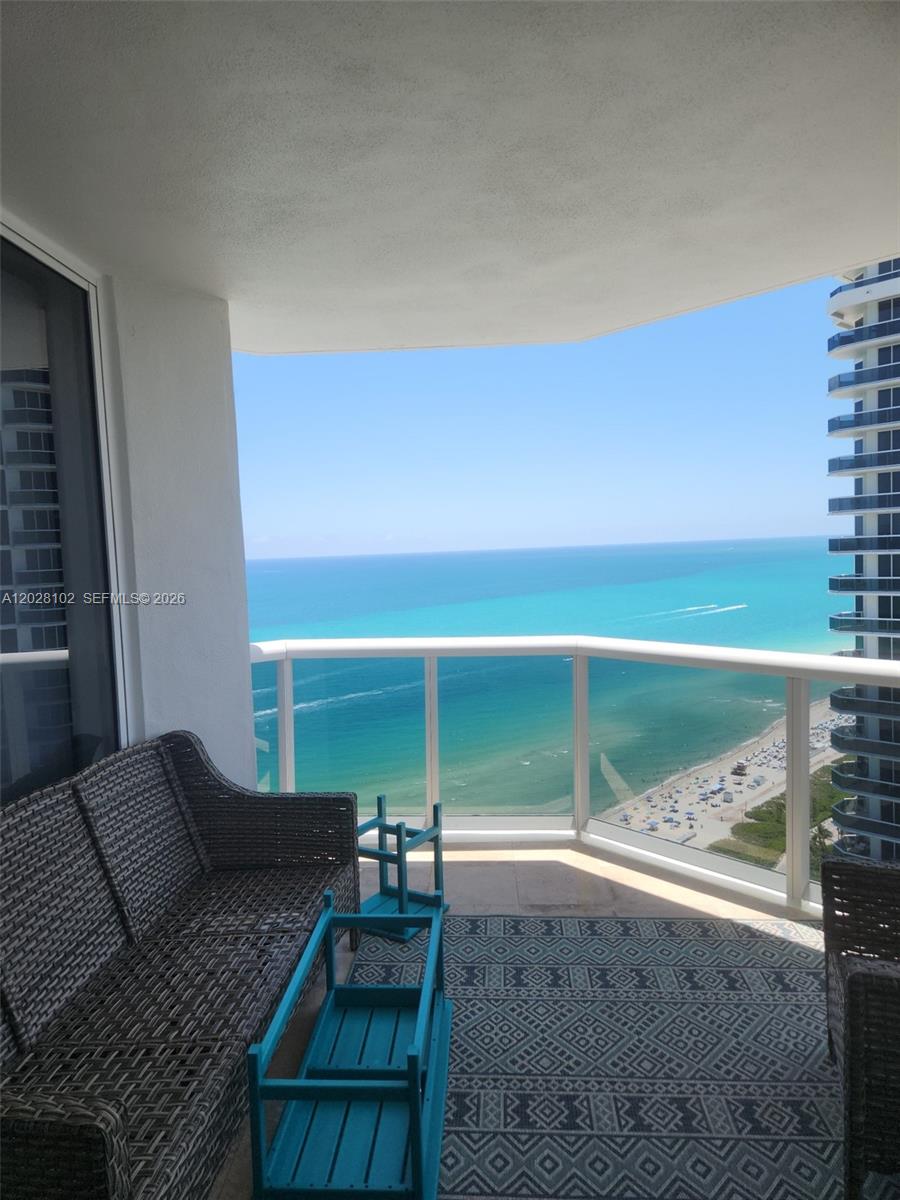 BLUE DIAMOND CONDO - Residential