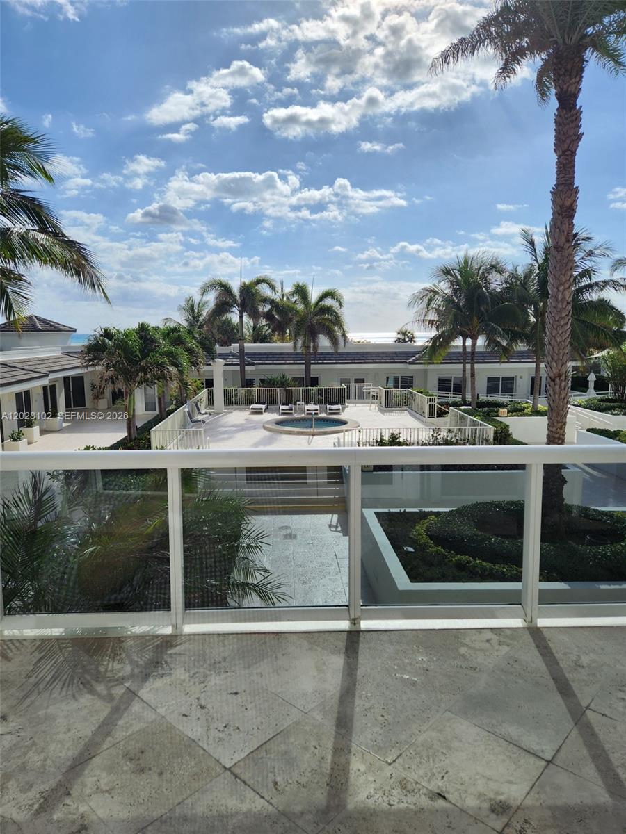 BLUE DIAMOND CONDO - Residential