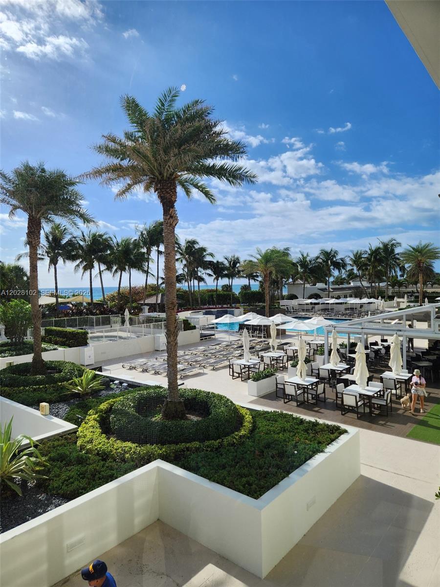 BLUE DIAMOND CONDO - Residential