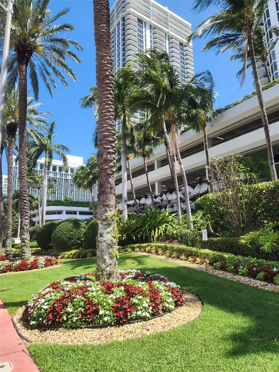 BLUE DIAMOND CONDO - Residential