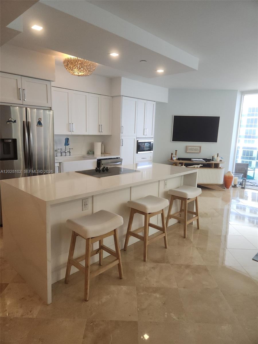 BLUE DIAMOND CONDO - Residential